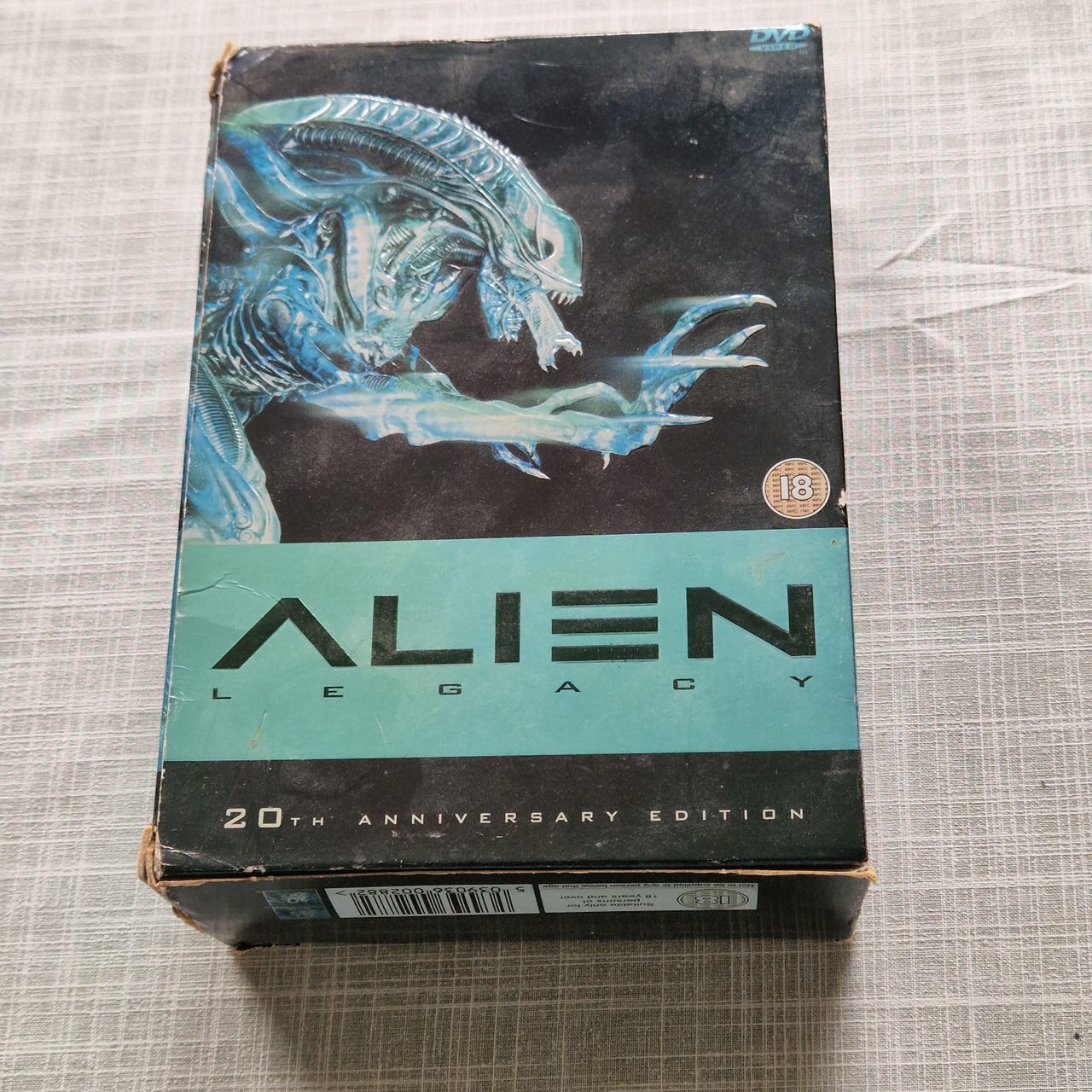 Alien Legacy 20th Anniversary Edition DVD Box Set | DBA
