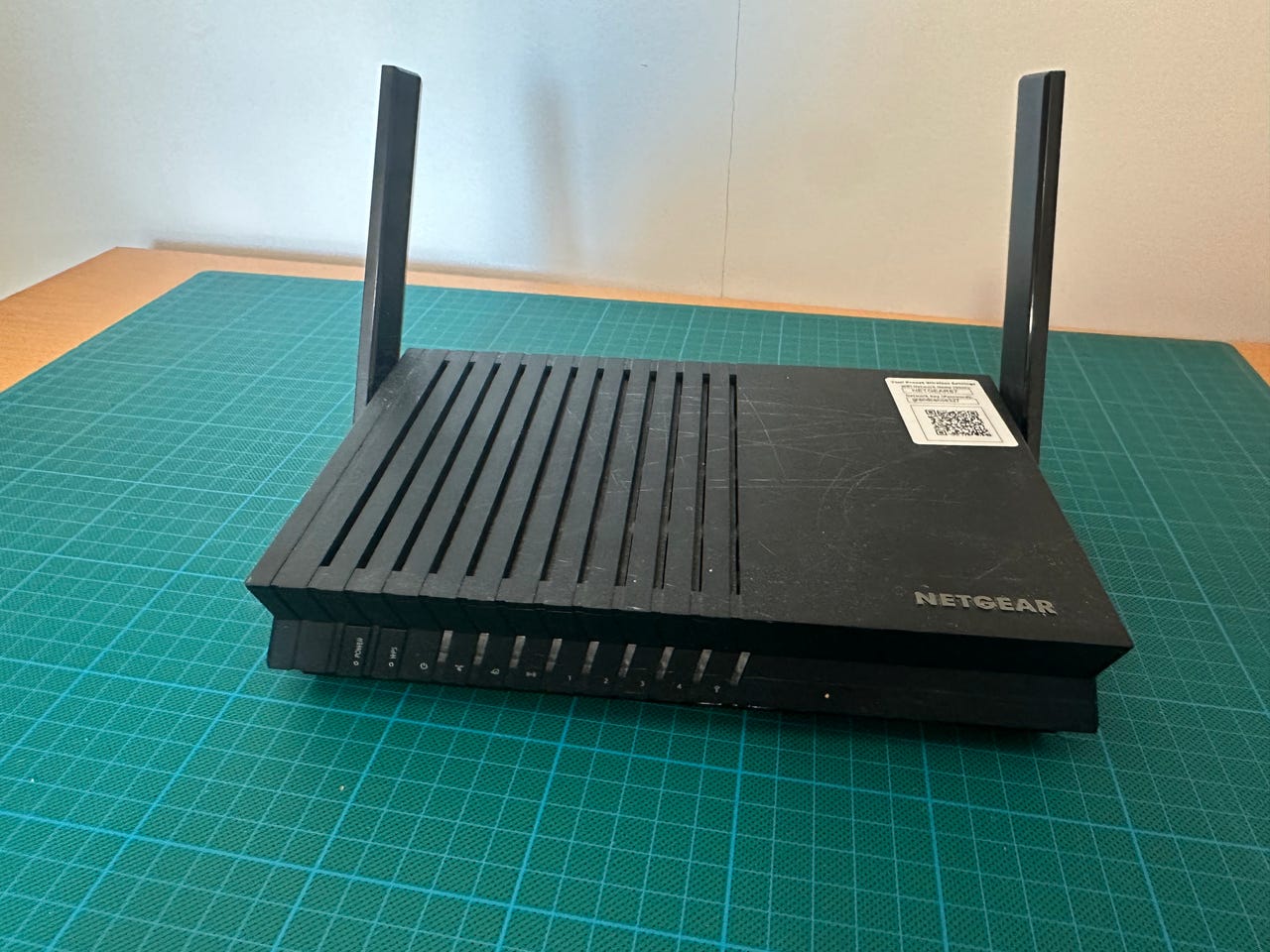 Netgear RAX20 AX1800 4-stream wi-fi 6 router | DBA