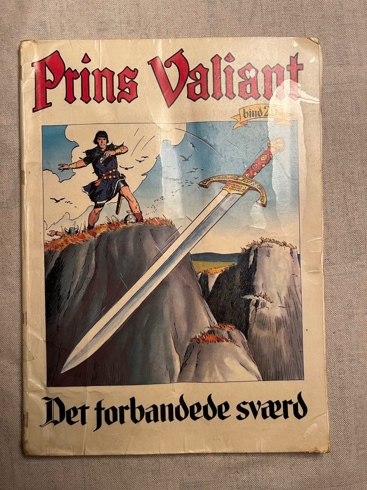 Prins Valiant, Harold R Foster, Tegneserie | DBA