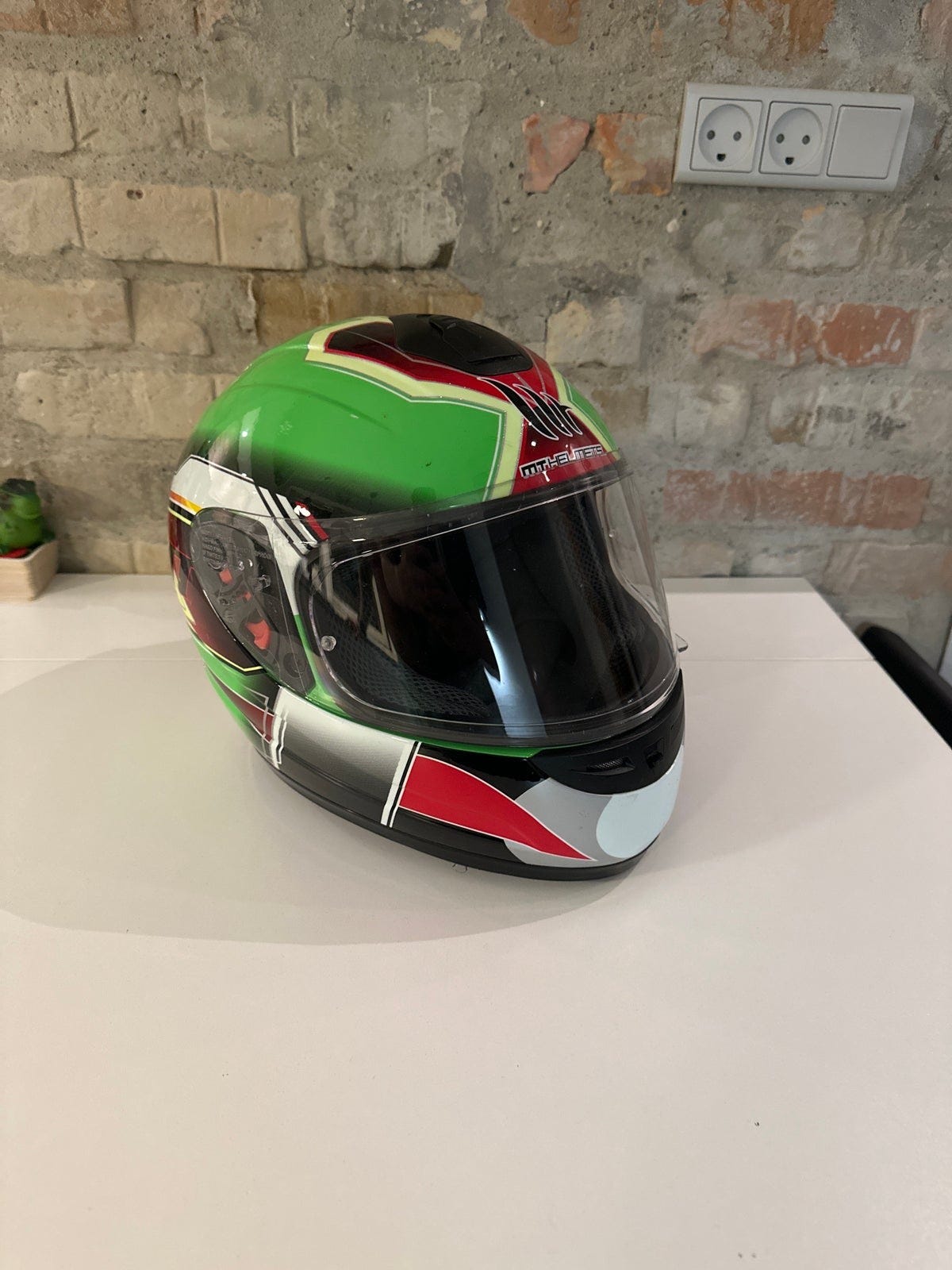 Hjelm, MT Helmets, str. Grøn Large 52/53. Sort 51/52. | DBA