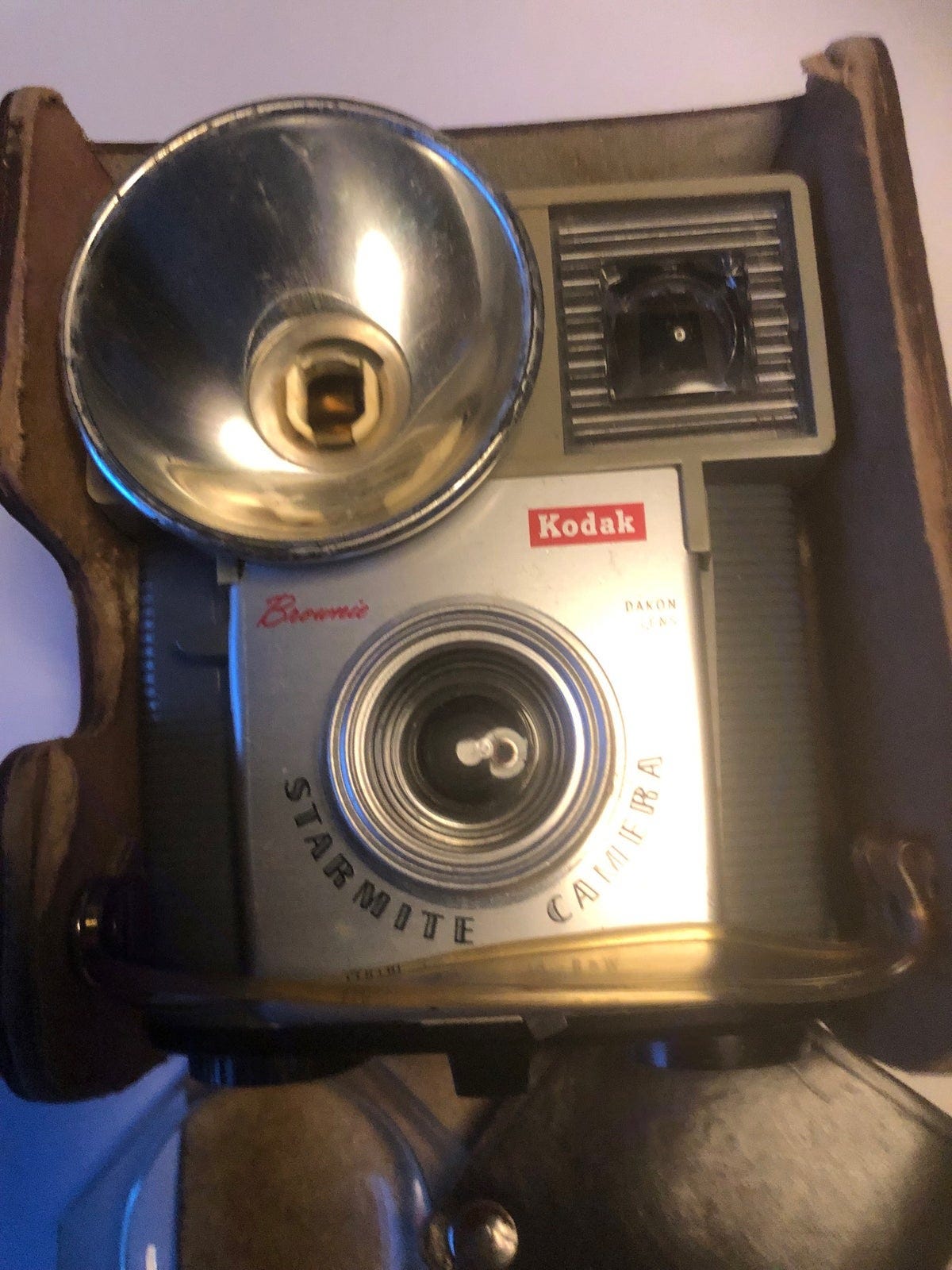 Kamera, Kodak brownie starmite, Ældre DBA