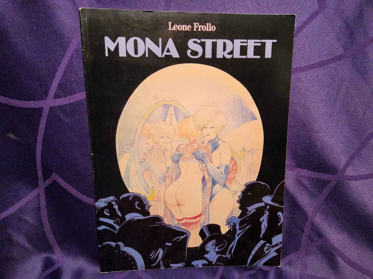 mona-street-fanny-25-leone-frollo-tegneserie-dba