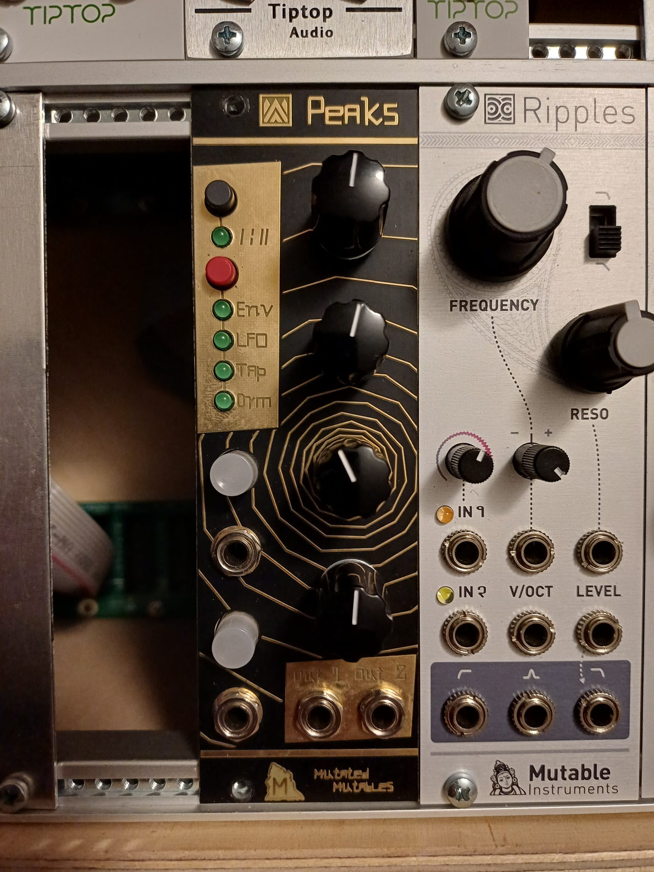 Mutable Instruments peaks | DBA
