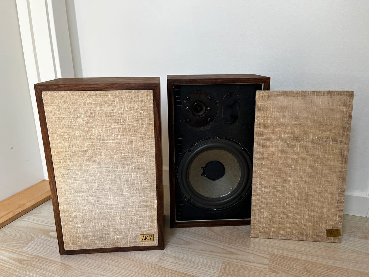 Acoustic Research AR-7 DBA