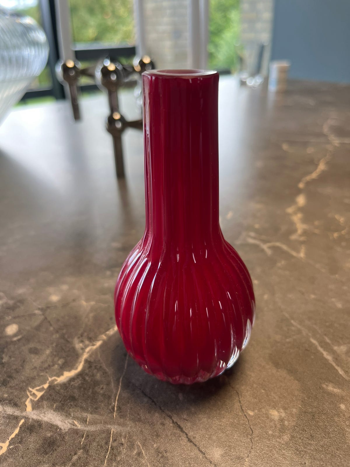 Lille rød vase | DBA