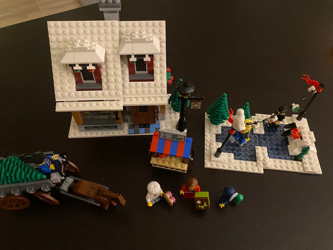 LEGO 10216 Winter Village Bakery komplet, men uden æske DBA