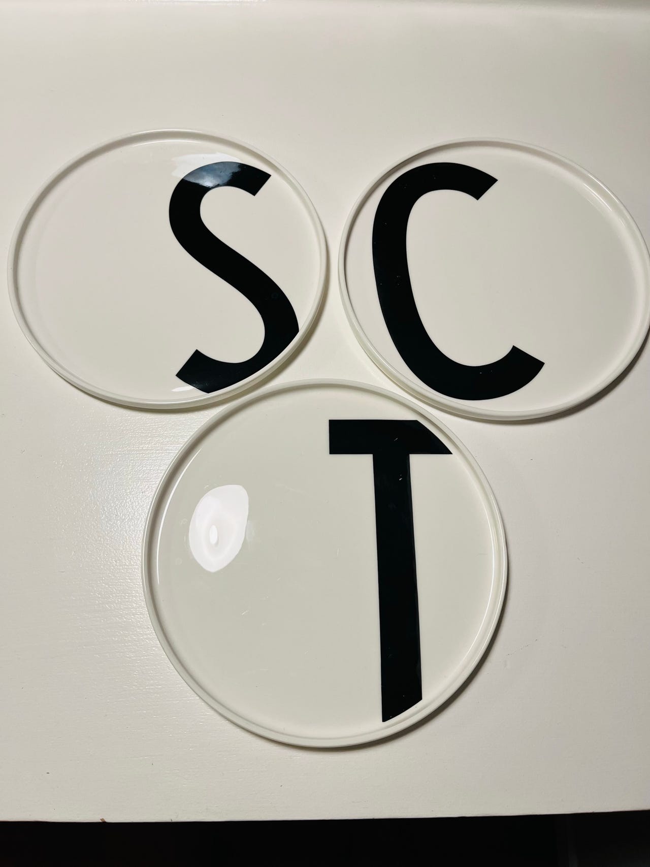 3 stk. Design Letters tallerkner - helt fine. C, S, T | DBA