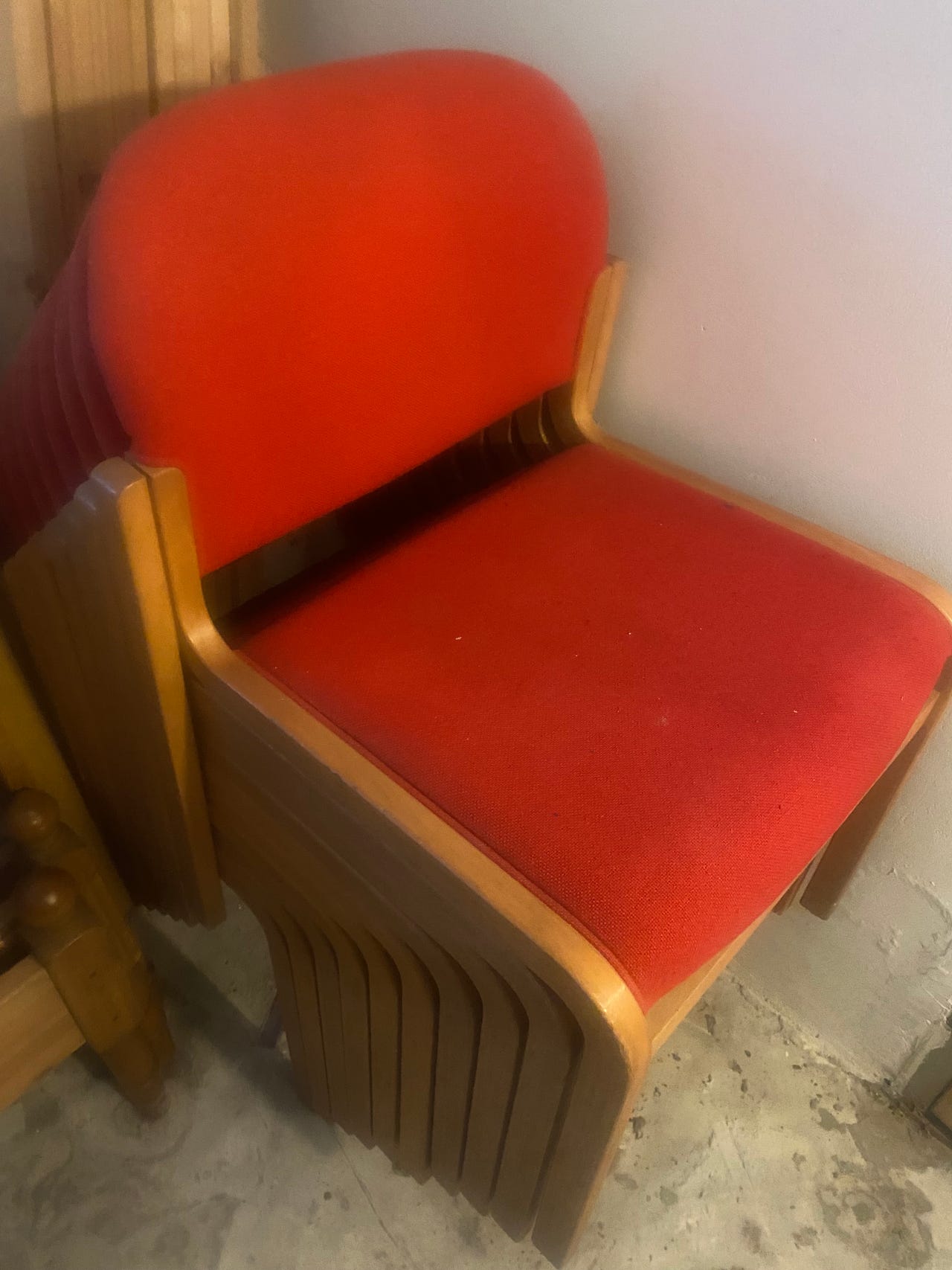 Artek Stable Stole Stol Rød Stoff Tre | DBA