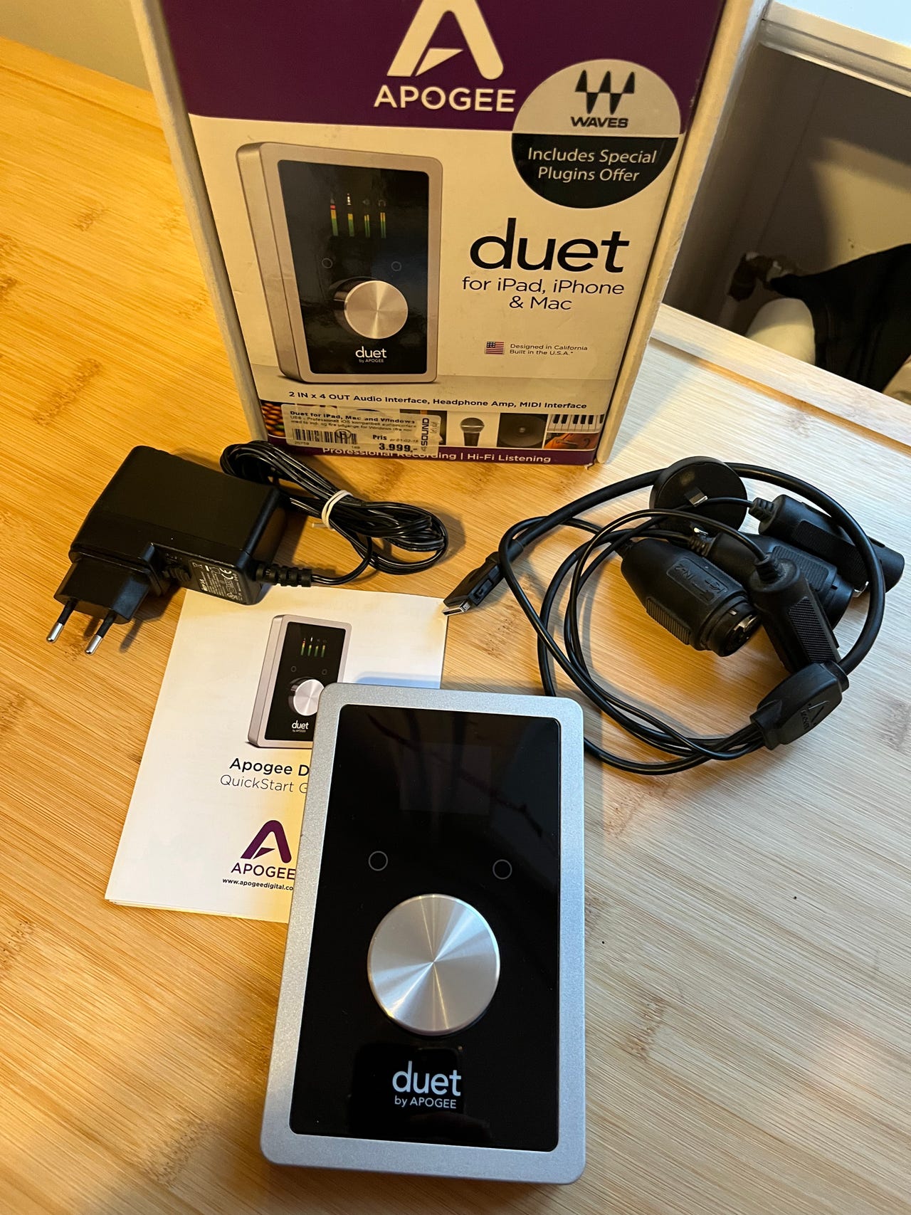 Apogee Duet 2 for iPad, iPhone & Mac/Windows | DBA