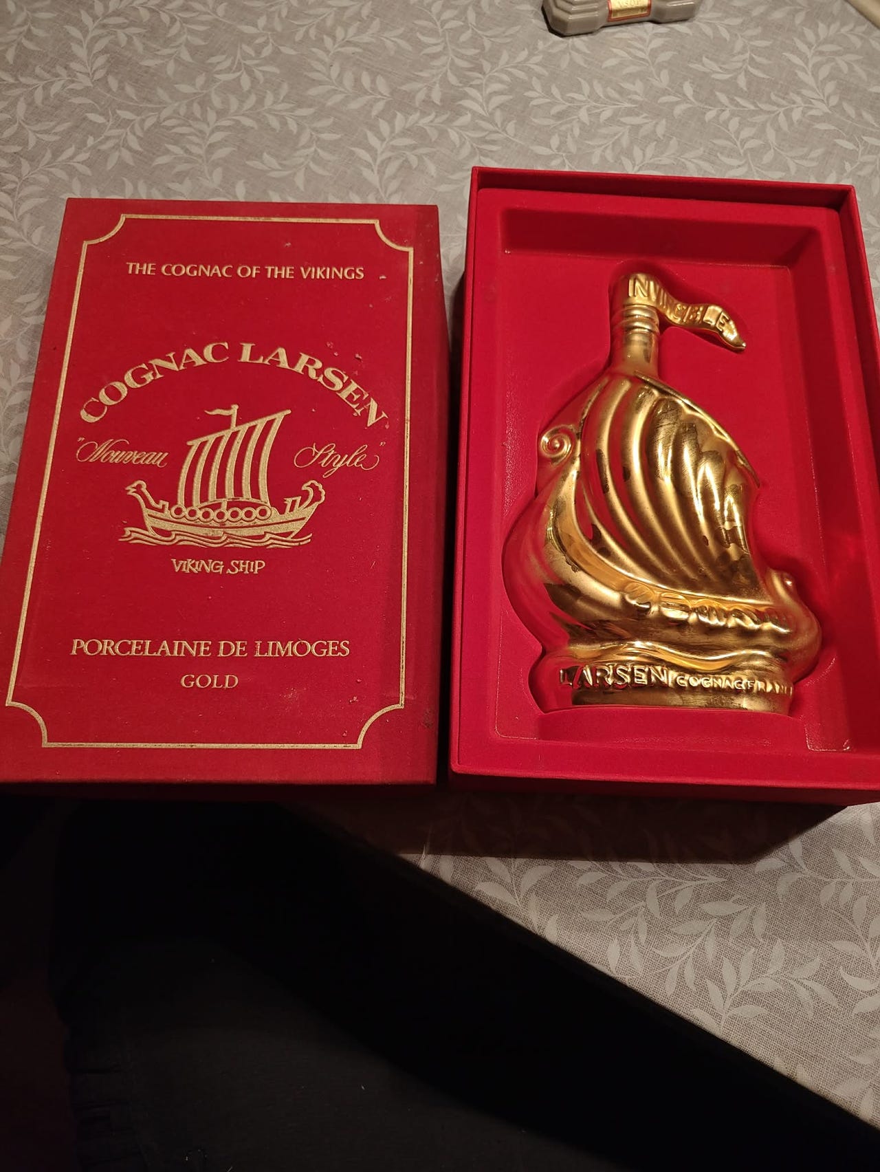 Cognac Larsen Nouveau Style ゴールド Cognac Larsen Nouveau Style ゴールド Cognac Larsen Nouveau Style