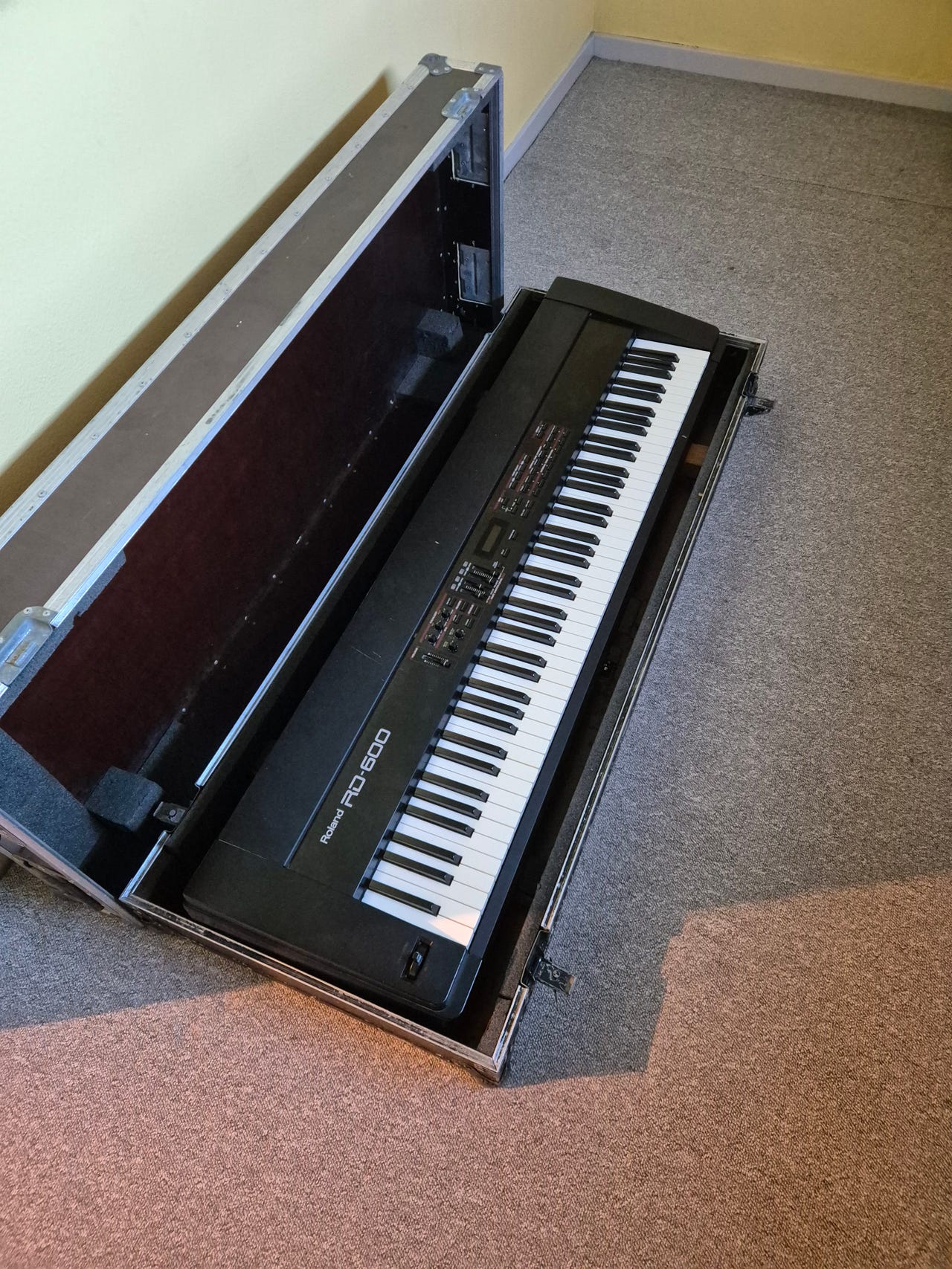 Roland RD-600 ジャンク Roland RD - 600 Stage Piano | eBay