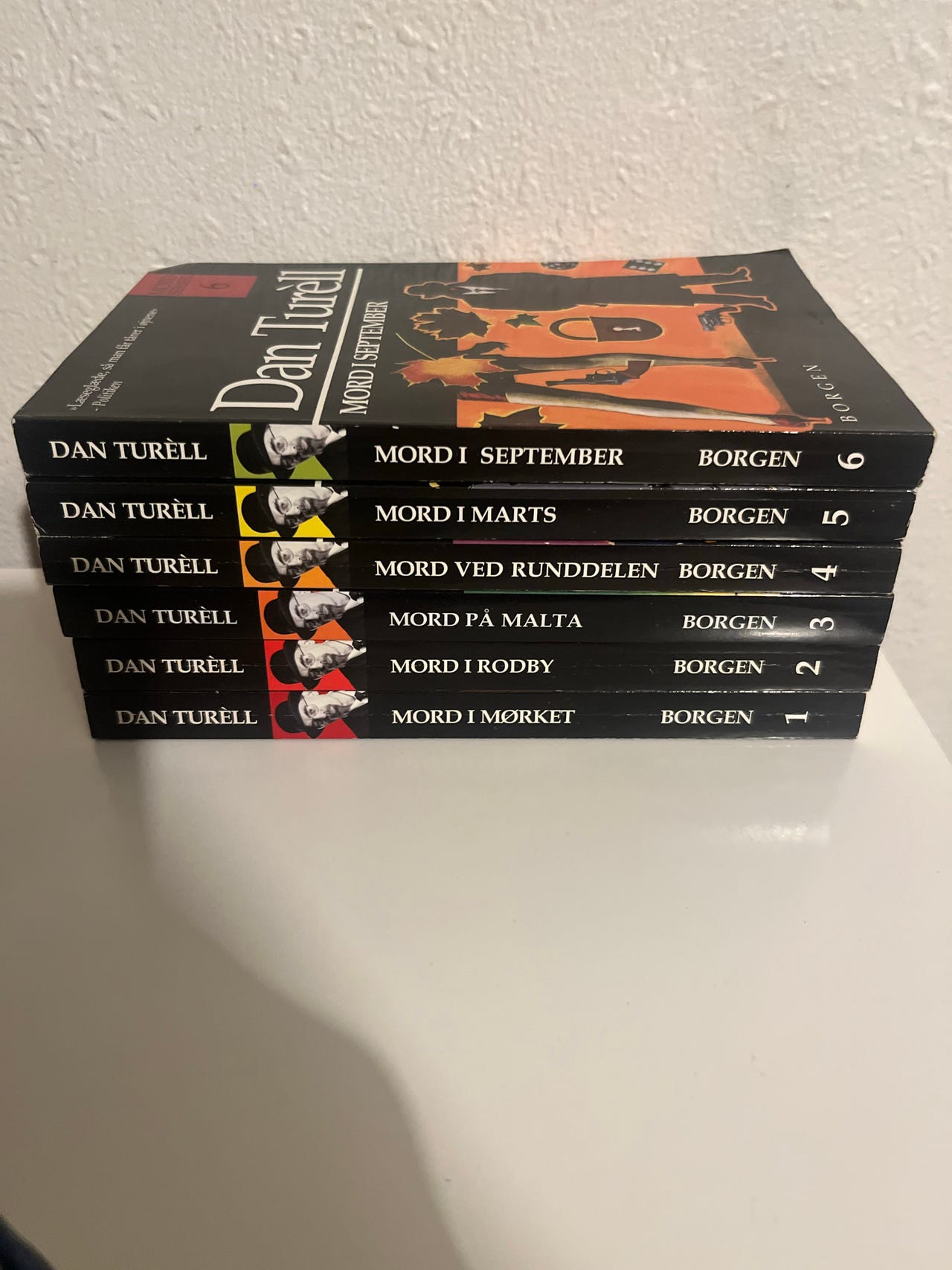 Dan Turèll Mord-serie bøger, byd | DBA