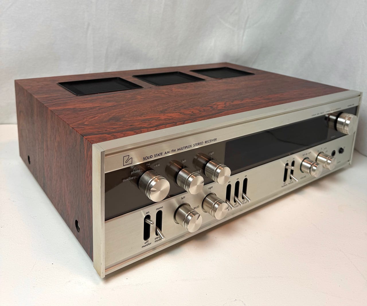 LUXMAN 600 | DBA