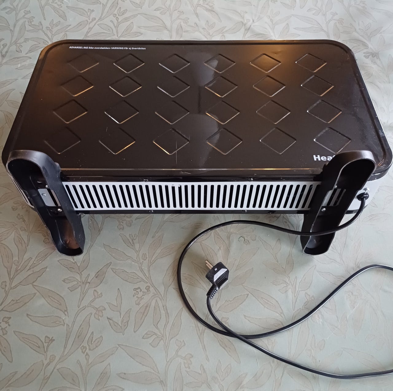 El radiator 2000W Heatmax. | DBA
