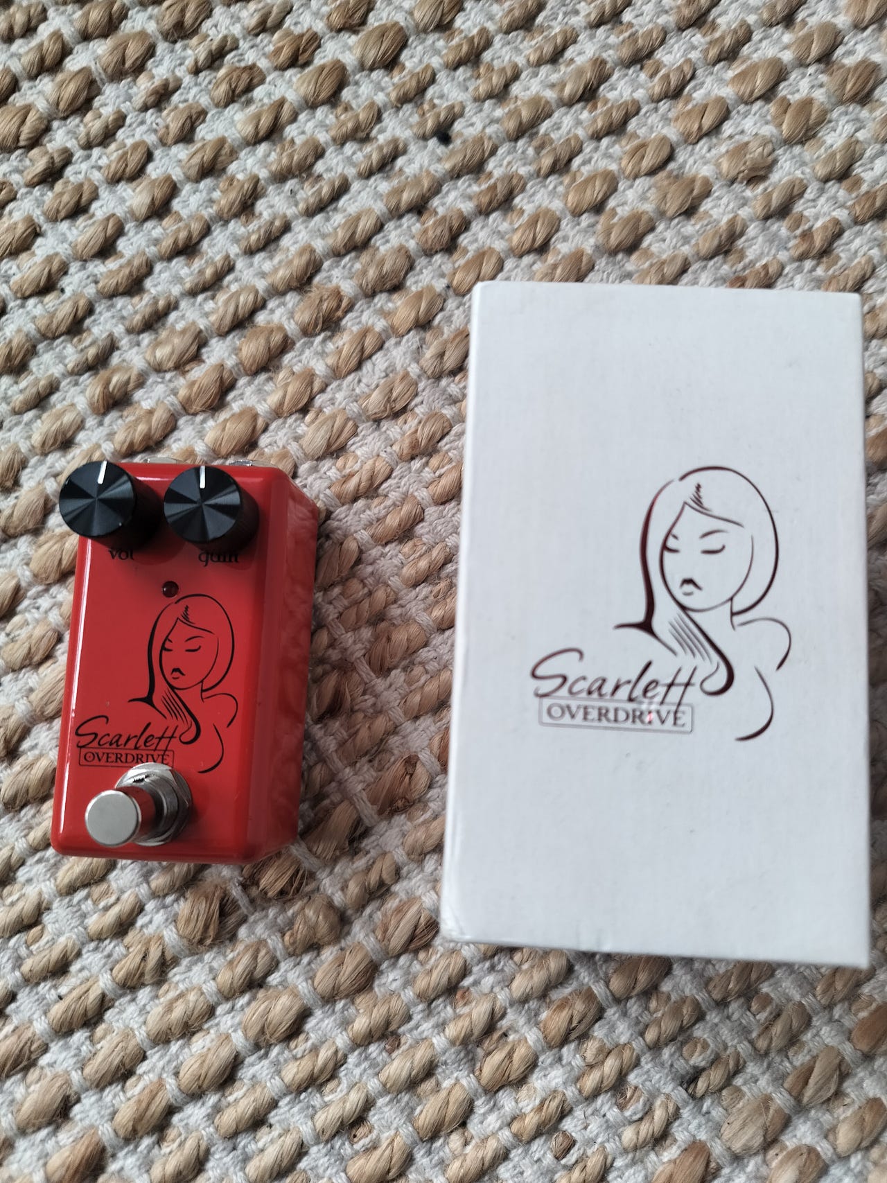 Red Witch Seven Sisters Ruby Fuzz | DBA