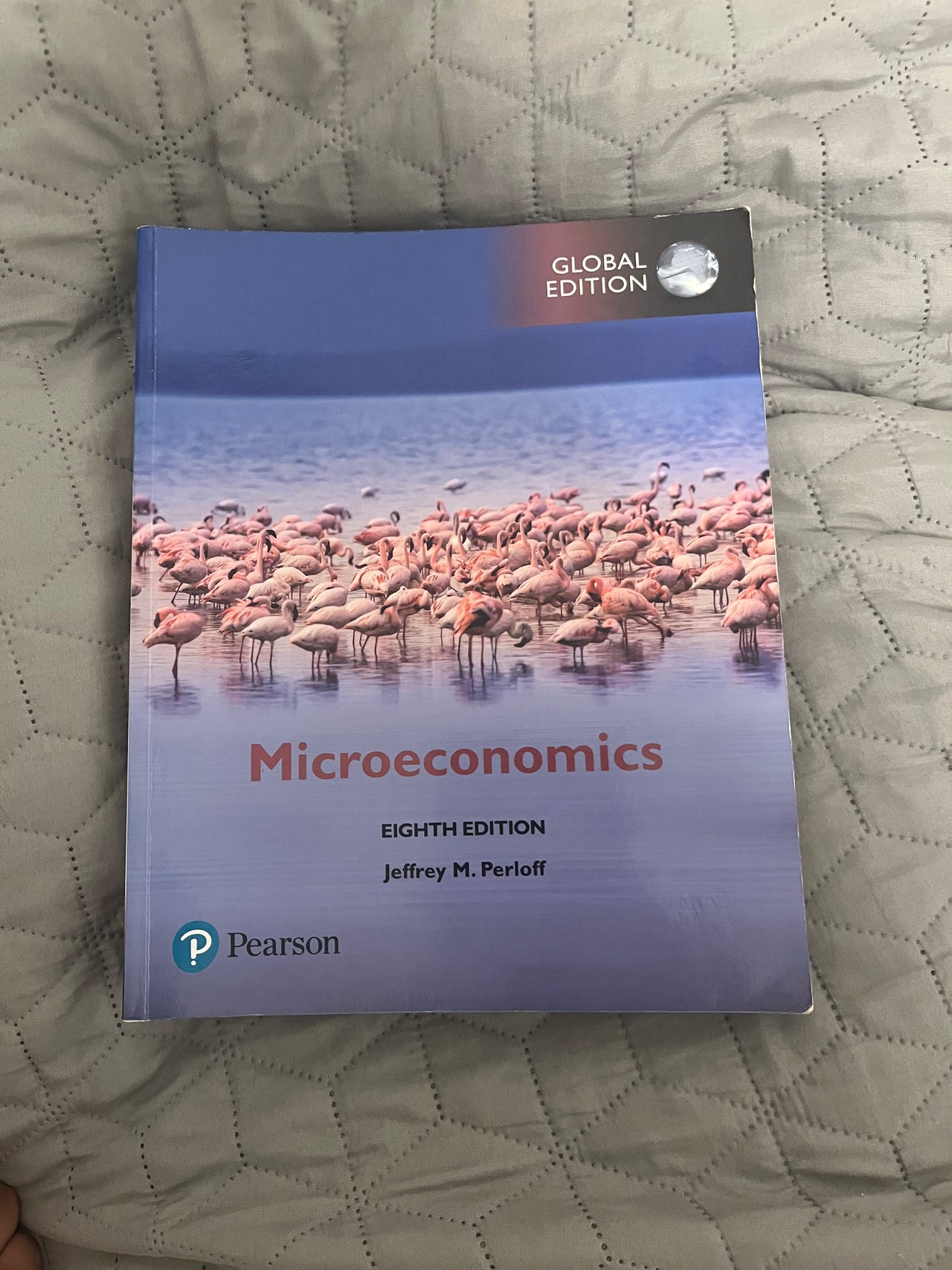 Pearson Microeconomics lærebog Global Edition 8th edition | DBA