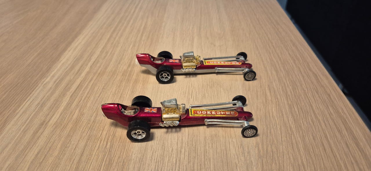 Corgi n° 161 Whizzwheels Santa pod raceway's commuter
