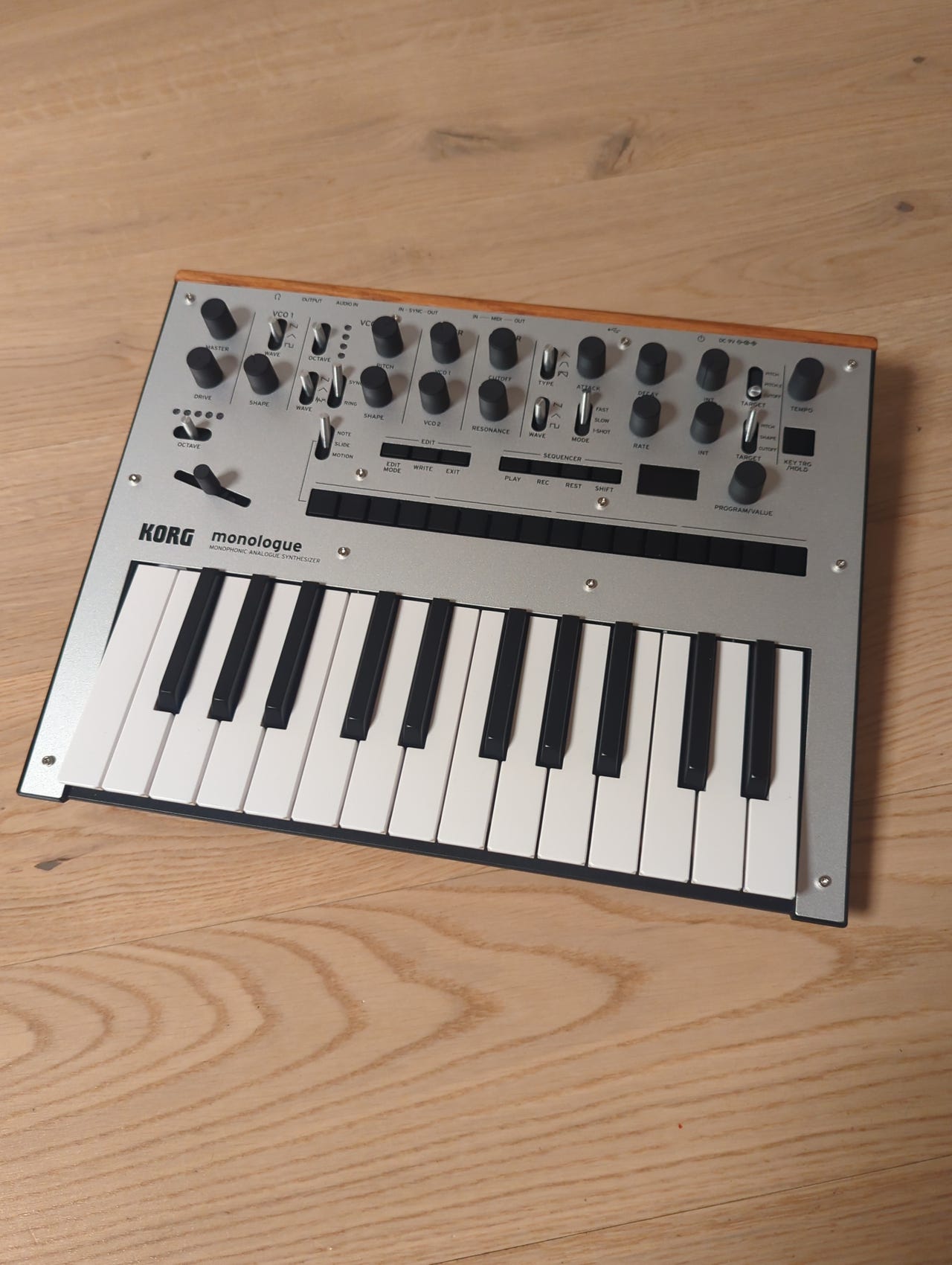 Korg Monologue (Silver ed.) | DBA