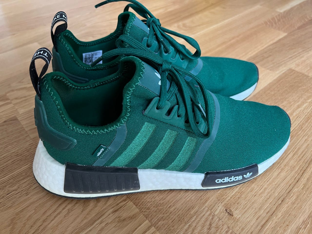 adidas gazelle silver green womens adidas Nmd R2 PK White 8.5