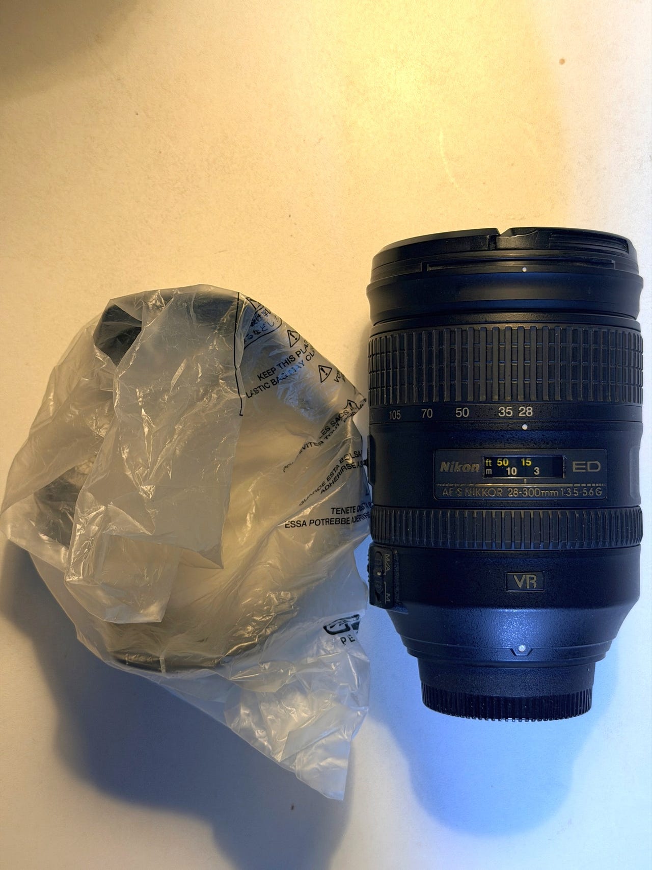 Nikon 28-300mm f3.5-5.6G VR ED | DBA