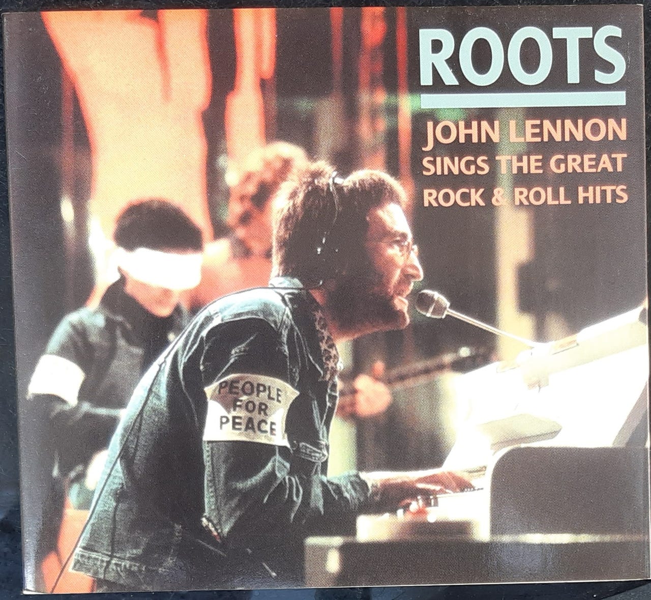 John Lennon  Roots sings the great rock and roll hits | DBA