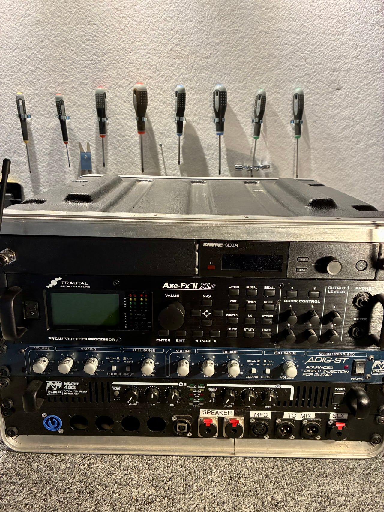 Fractal AXE FX II XL+ med MFC 101 board | DBA