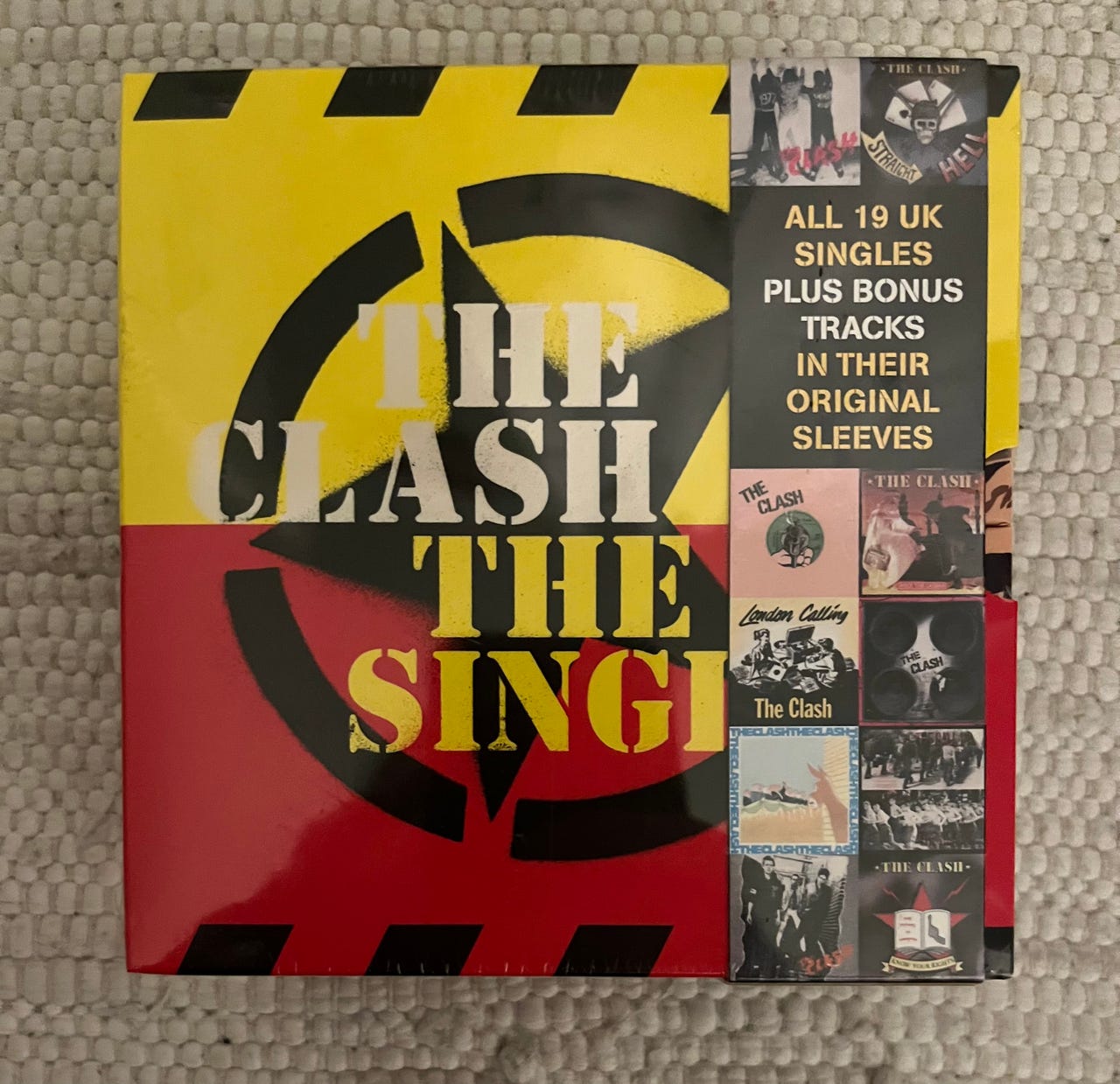 The Clash the singles - limited and numbered - 19 singler | DBA