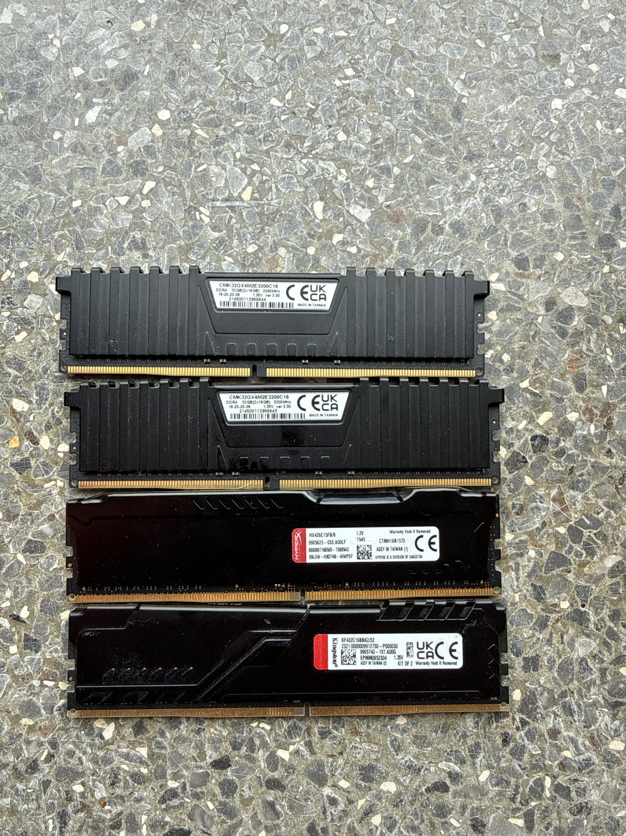 VENGEANCE® LPX 32GB (2 x 16GB) DDR4 DRAM 3200MHz C16 Memory Kit og