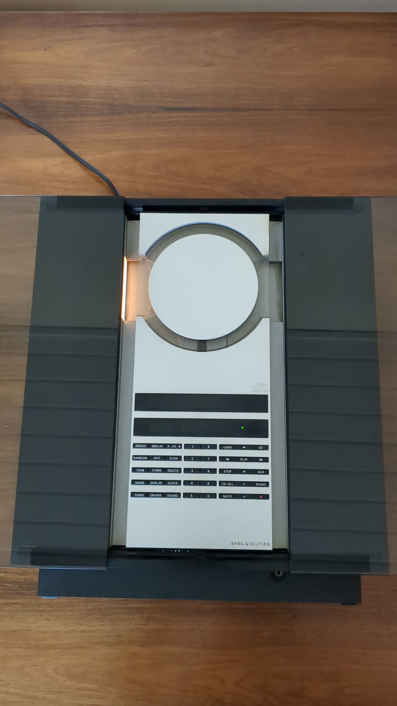 【二口発送②】 B&O BeoSound 3000 BeoLab 4000 BeoSound 3000 med 2 BeoLab 4000 højttalere | DBA