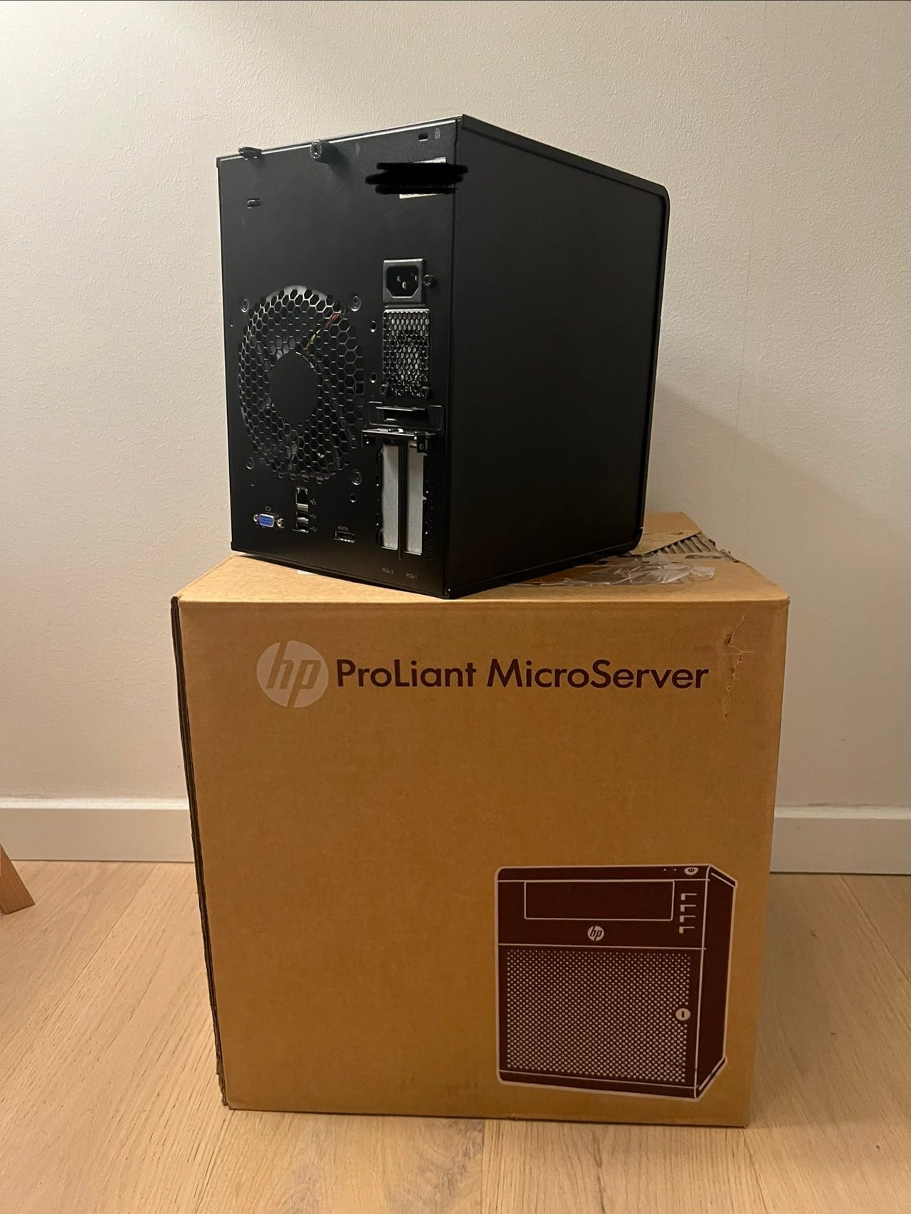 HP ProLiant MicroServer n54l med 16gb ram | DBA