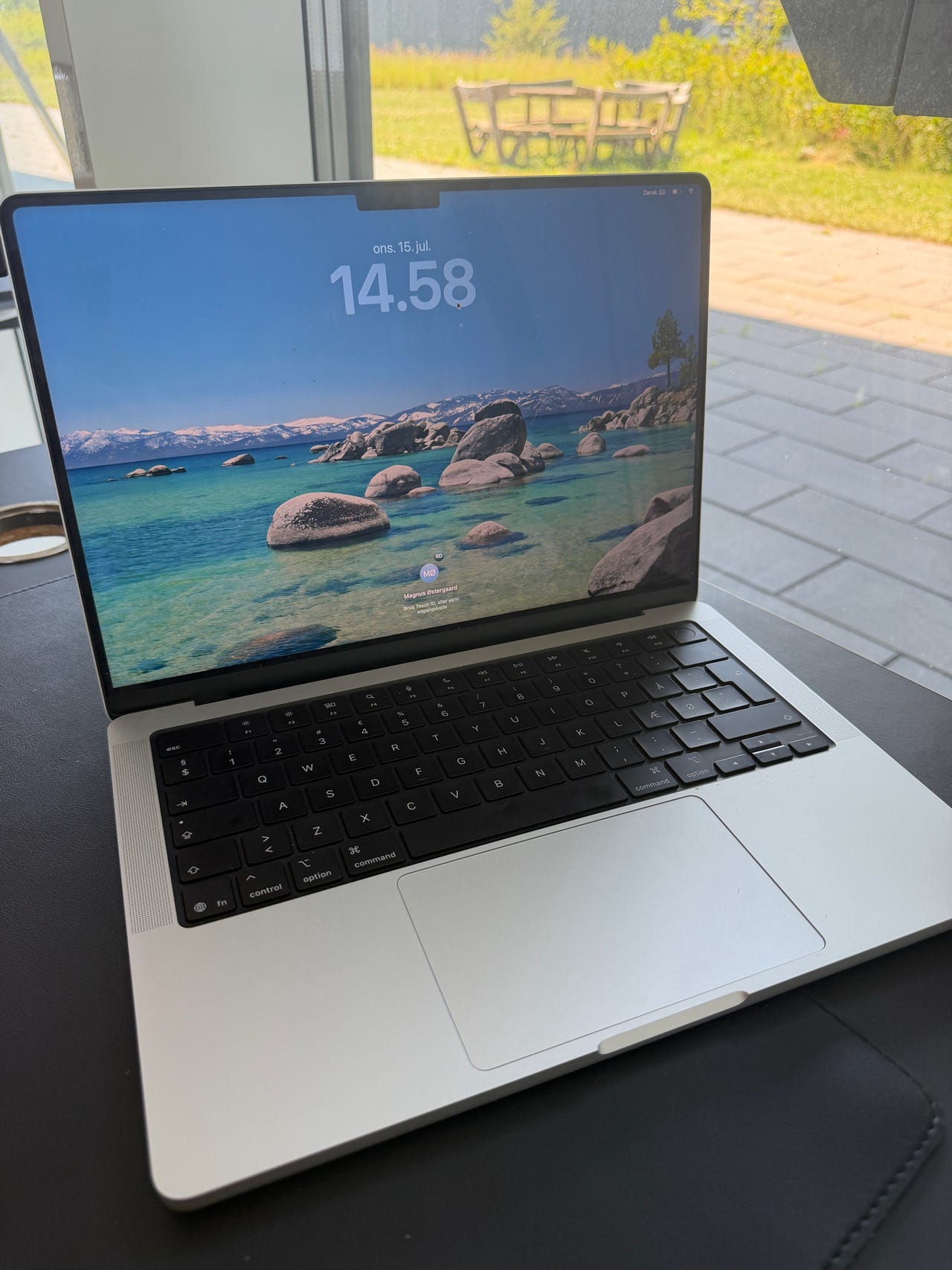 Apple Macbook Pro 14' M5 (16gb Ram/512GB - 2026 model) | DBA