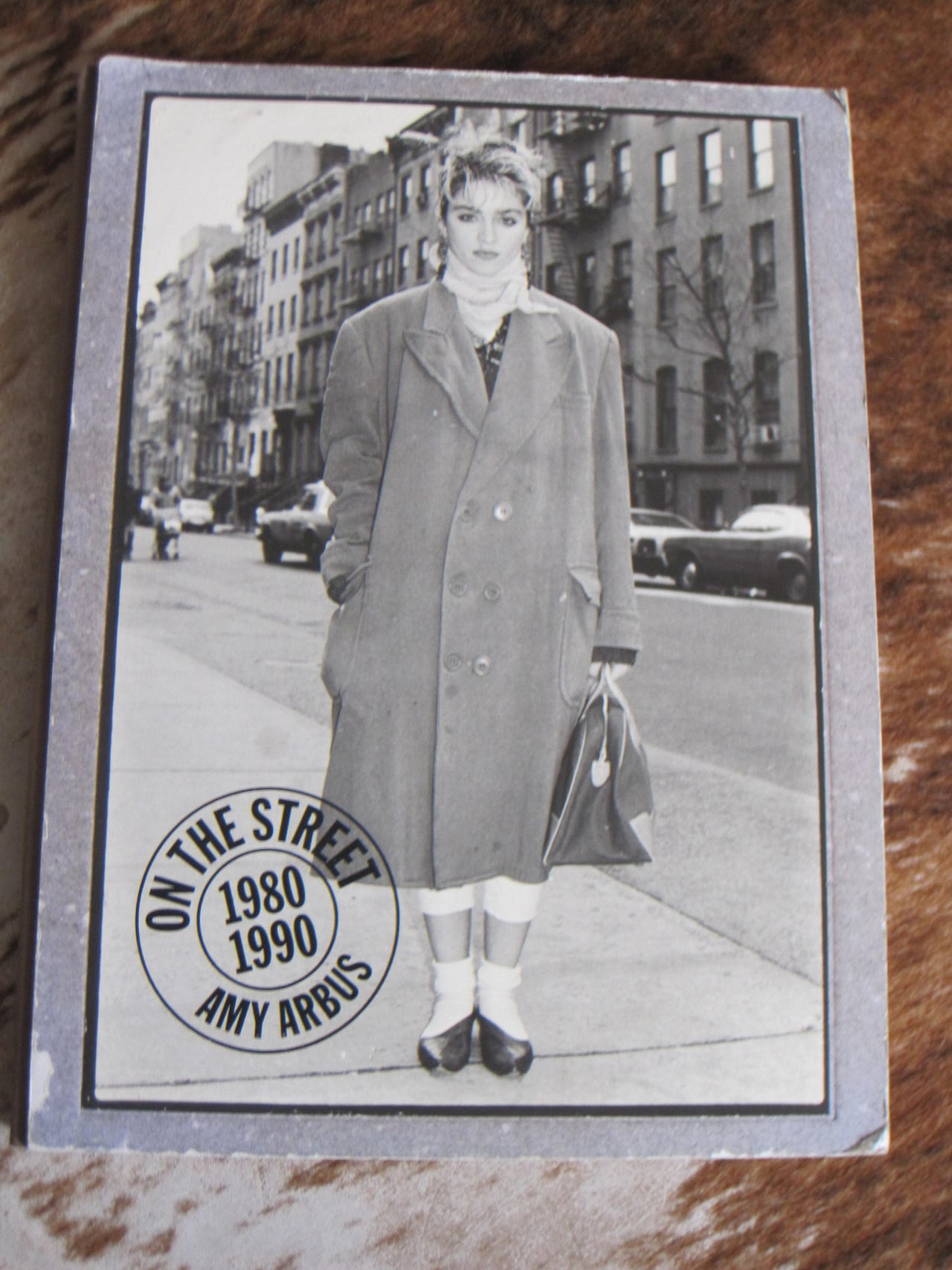 AMY ARBUS: ON THE STREET 1980-1990 (1. udgave) | DBA