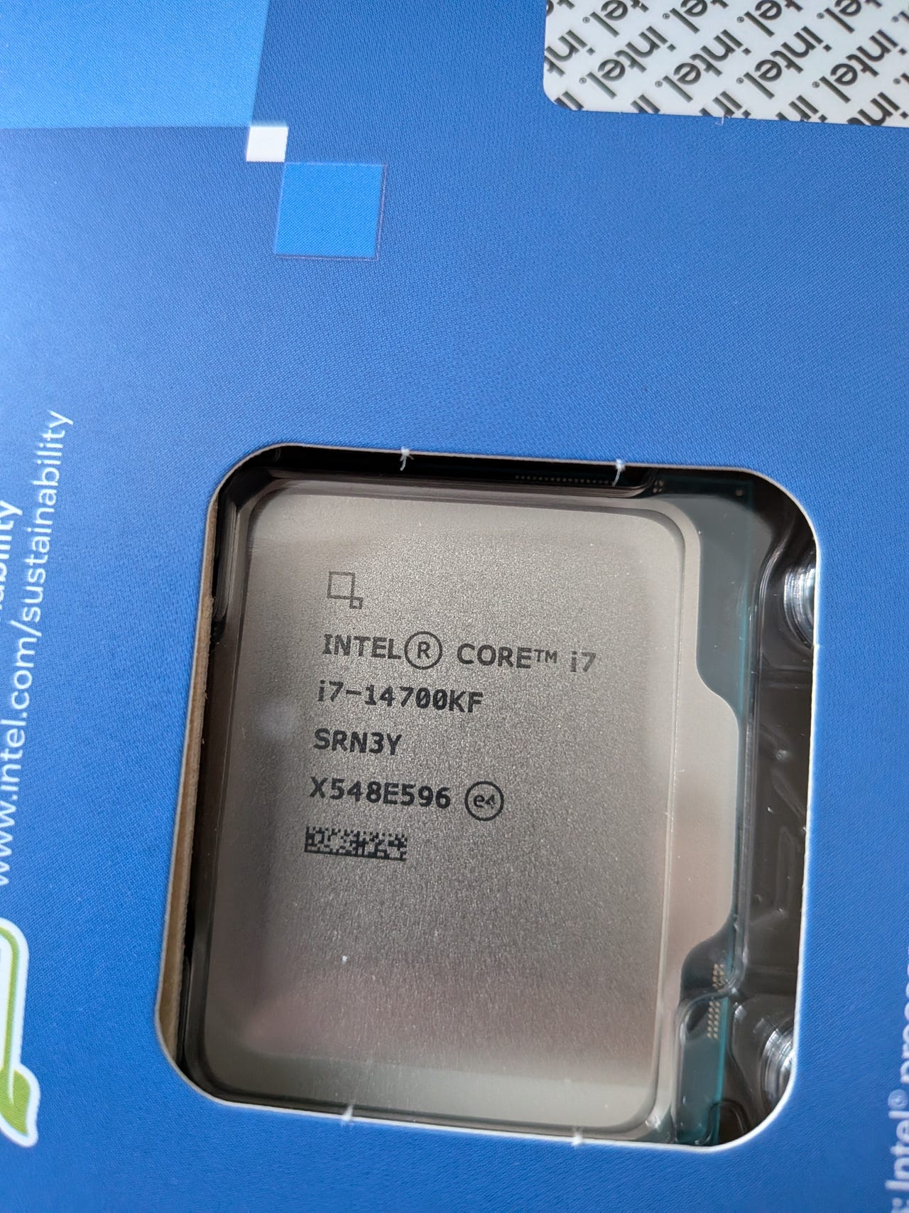 CPU 14700KF i7 & ASUS Strix Z690-G Gaming Wifi M-Atx | DBA