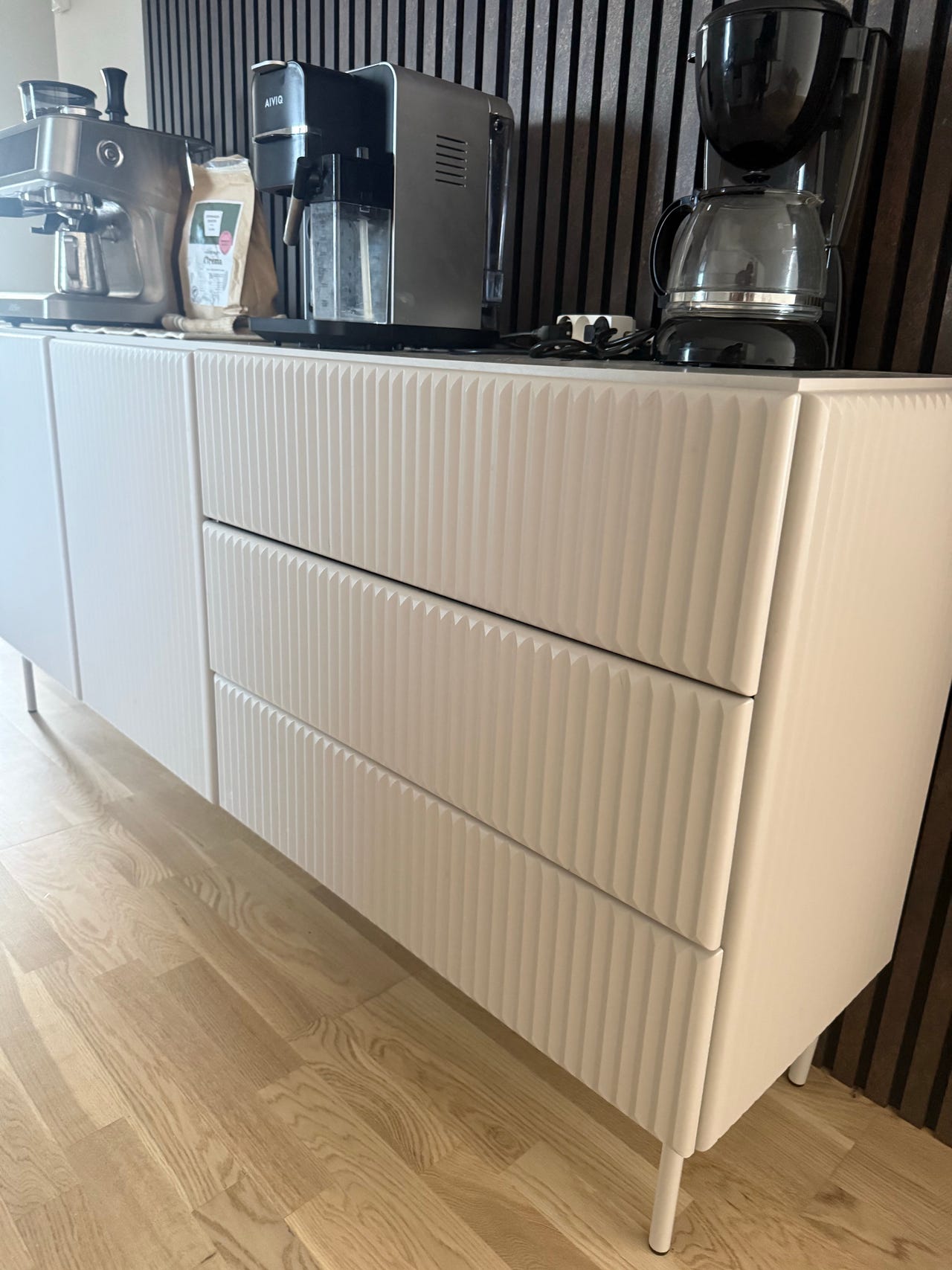MUTI 2D3S SKÆNK I CASHMERE – SÆLGES BILLIGT | DBA