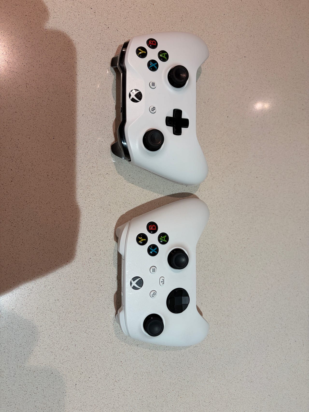 2 stk. hvide Xbox-controllere | DBA