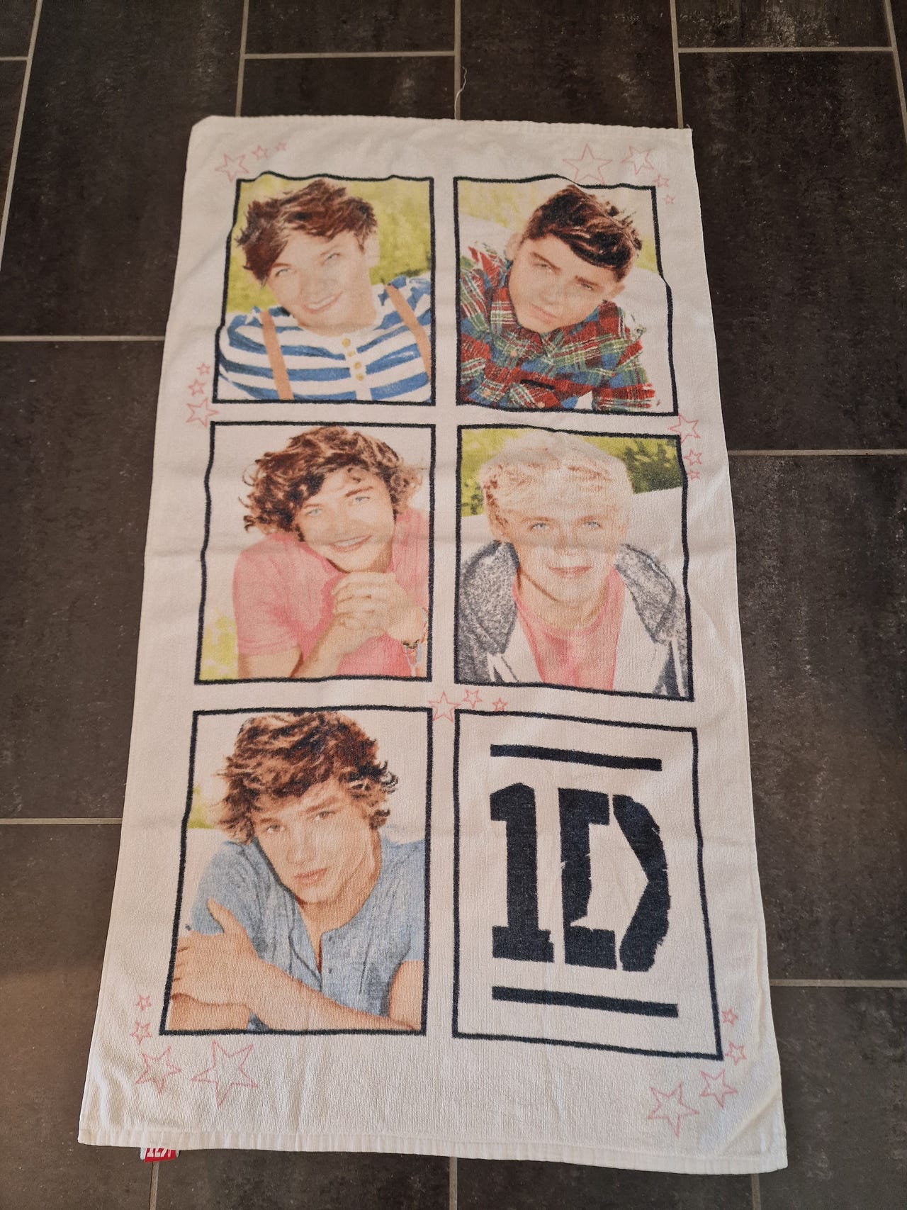 One Direction håndklæde 125x70 cm | DBA