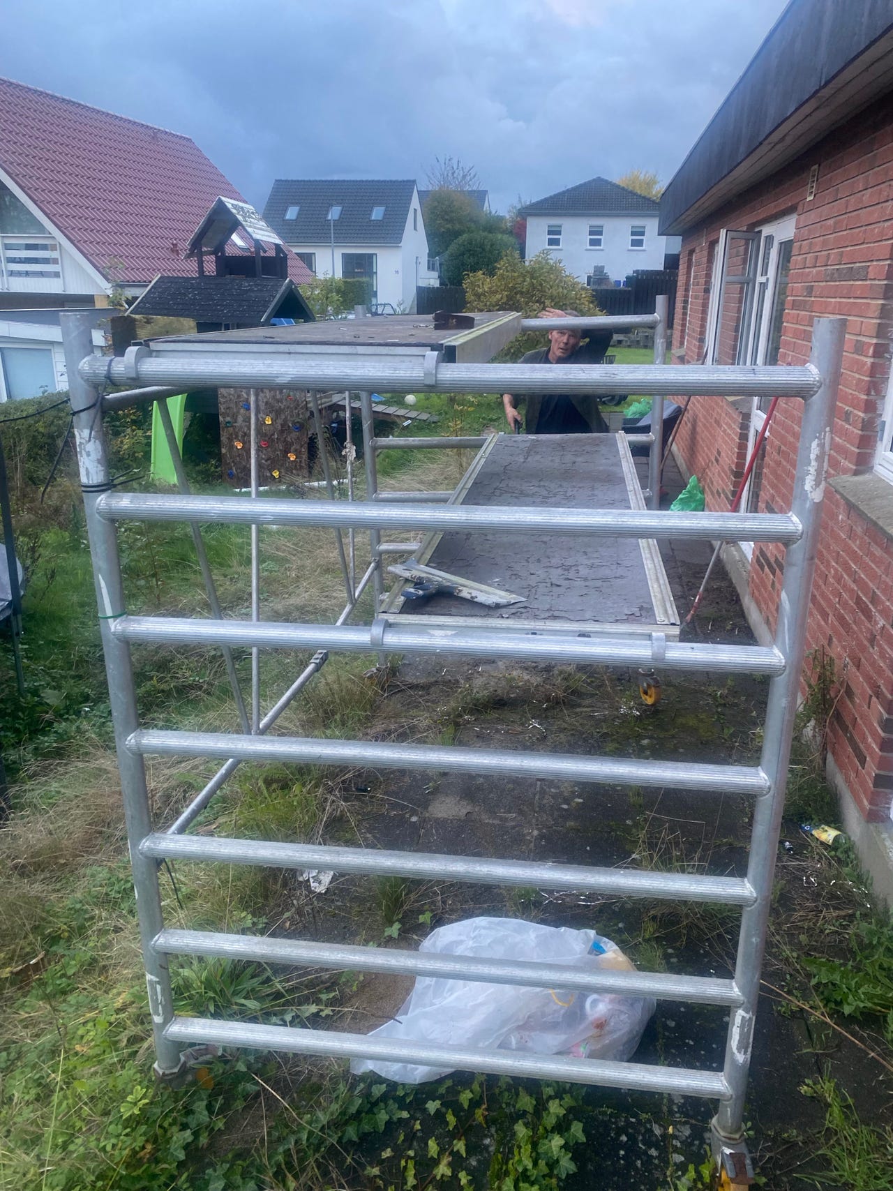 Alu stillads sektioner med rækværk | DBA