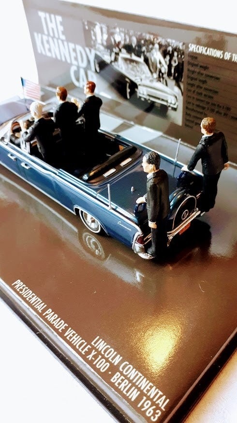 [入手困難]MINICHAMPS THE KENNEDY CAR Modelbil. Ford Lincoln Continental. JFK. The Kennedy Car