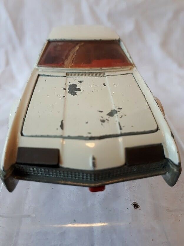 Miniature KIRK Oldsmobile Toronado Rouge - Échelle 1/43 - N°933