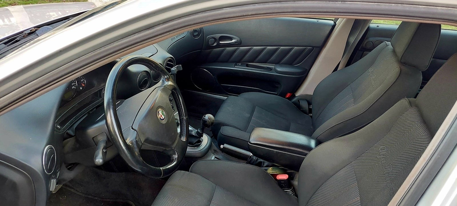 Alfa Romeo 166 til salg hos Nabilli