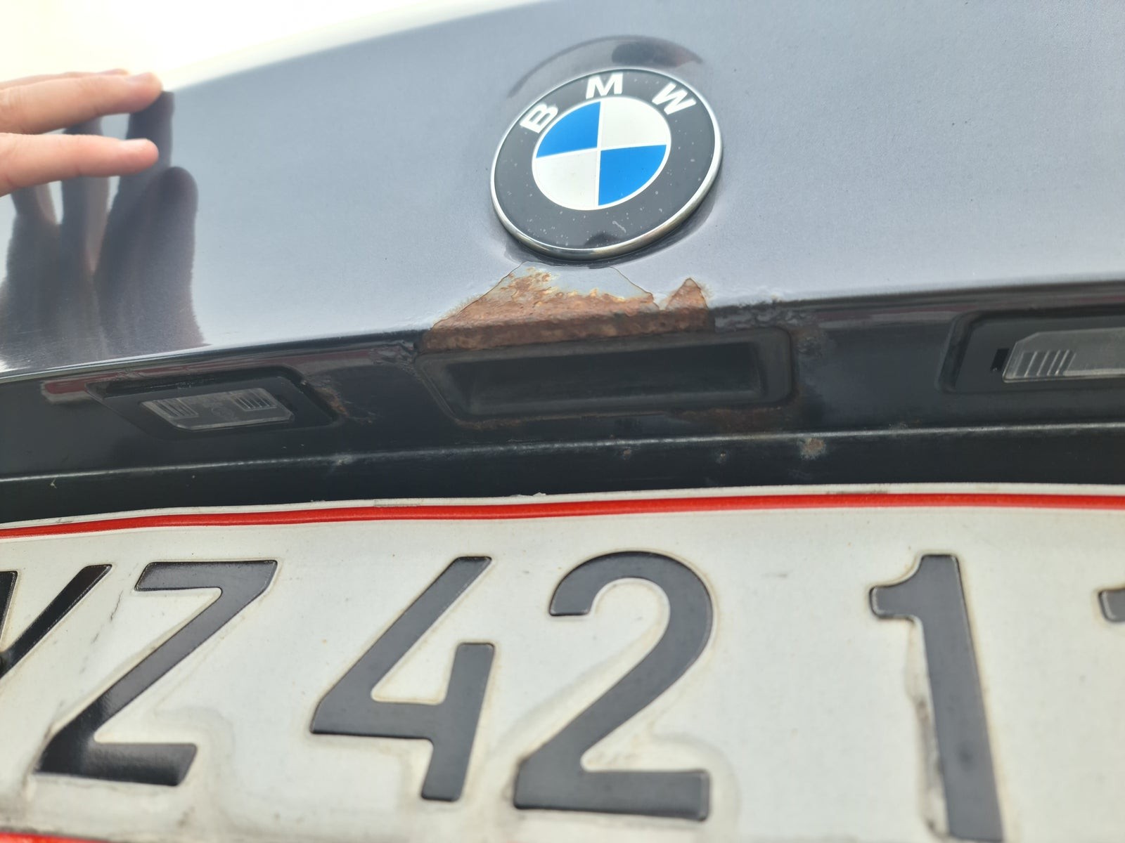BMW 320i 7