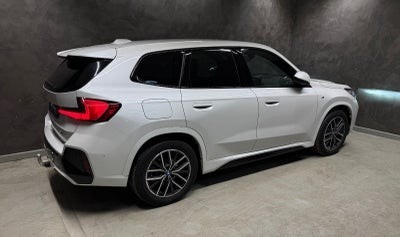 BMW iX1 6