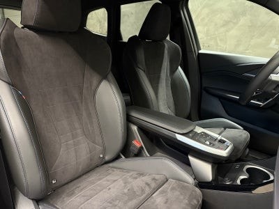BMW iX1 10