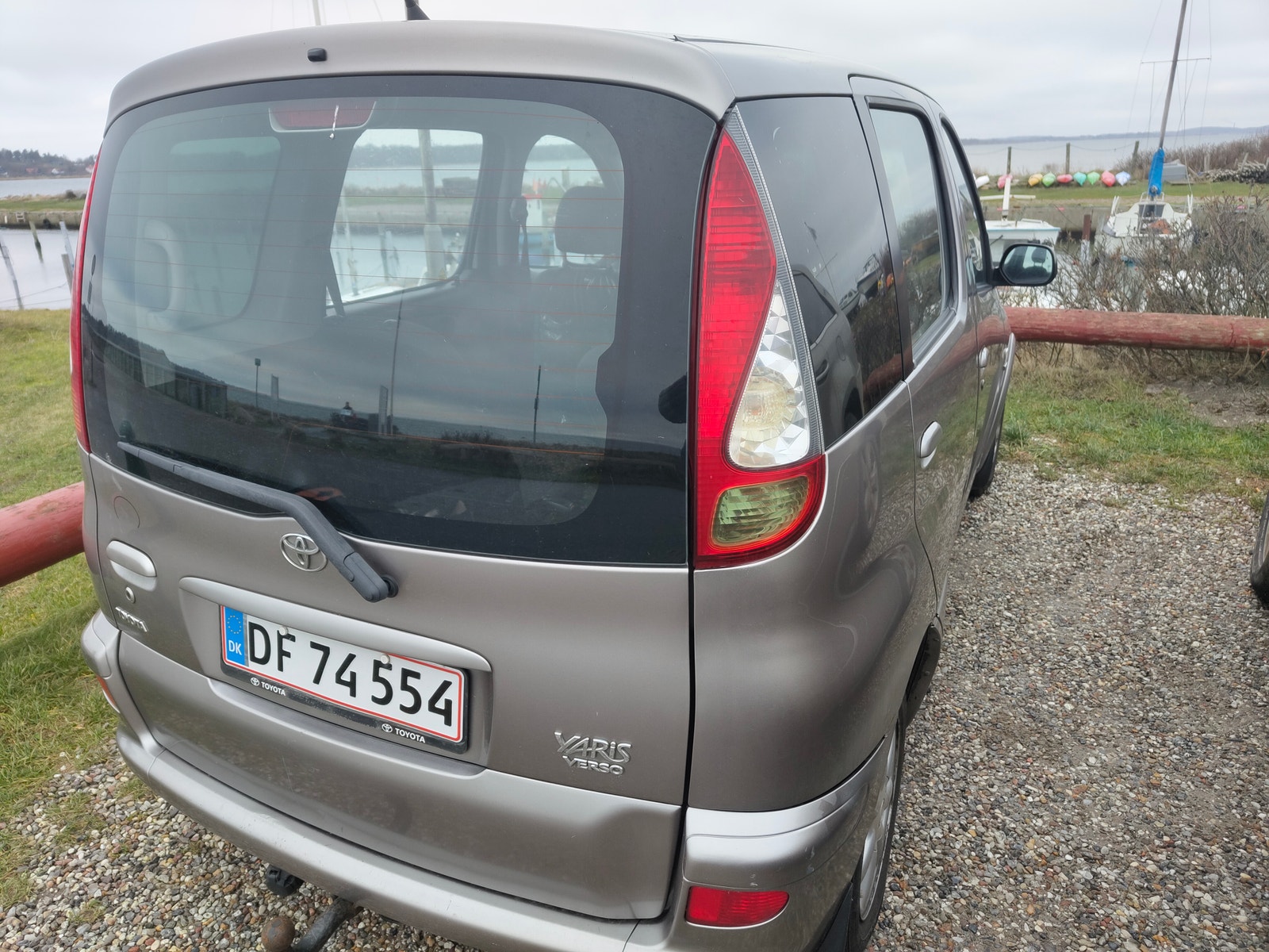 Toyota Yaris Verso til salg hos Nabilli