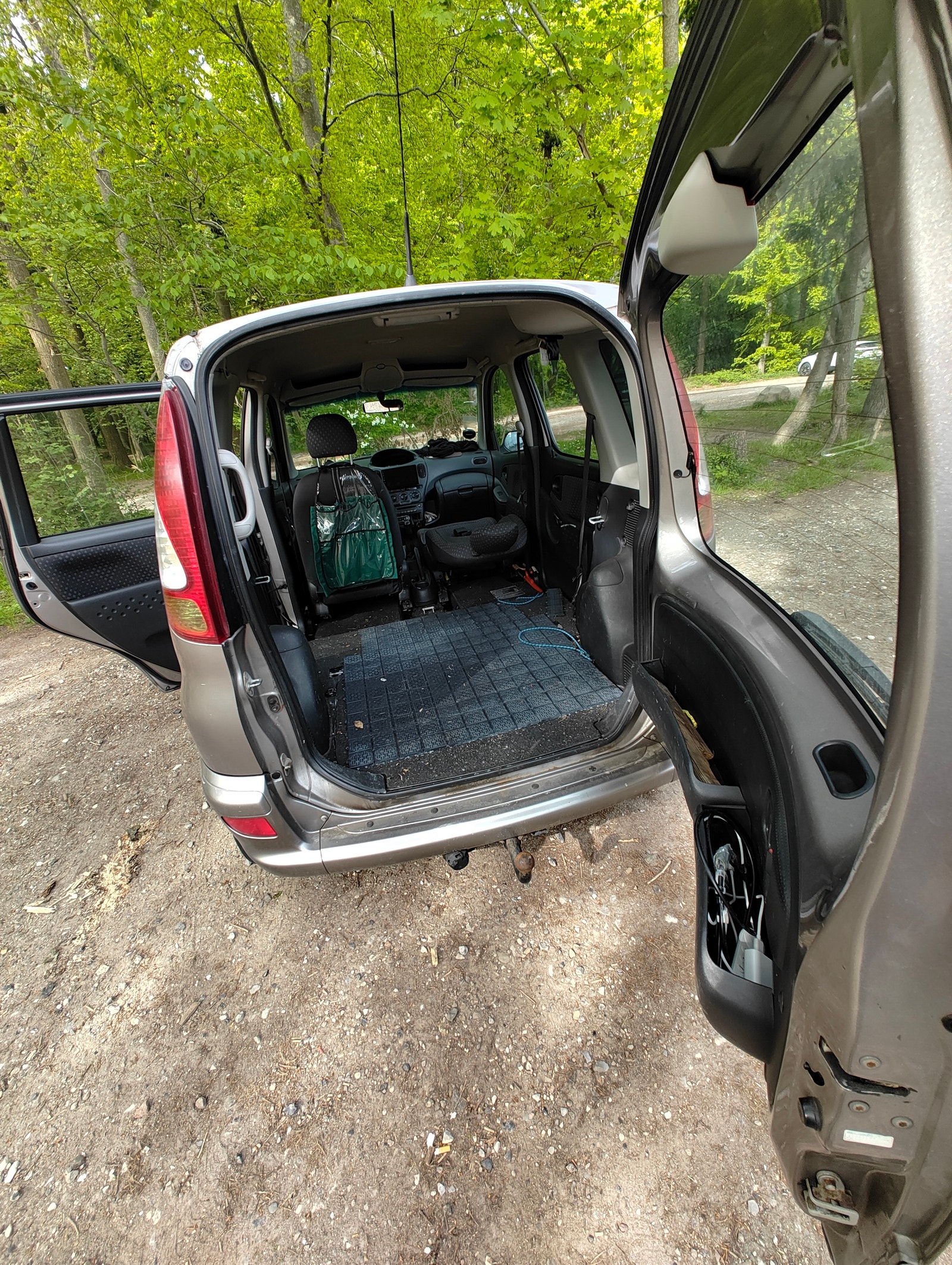 Toyota Yaris Verso til salg hos Nabilli