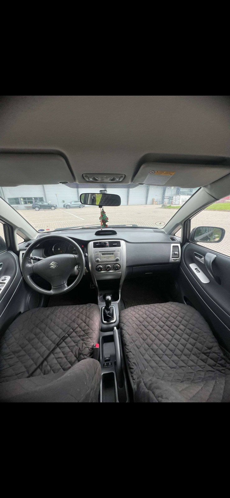 Suzuki Liana til salg hos Nabilli