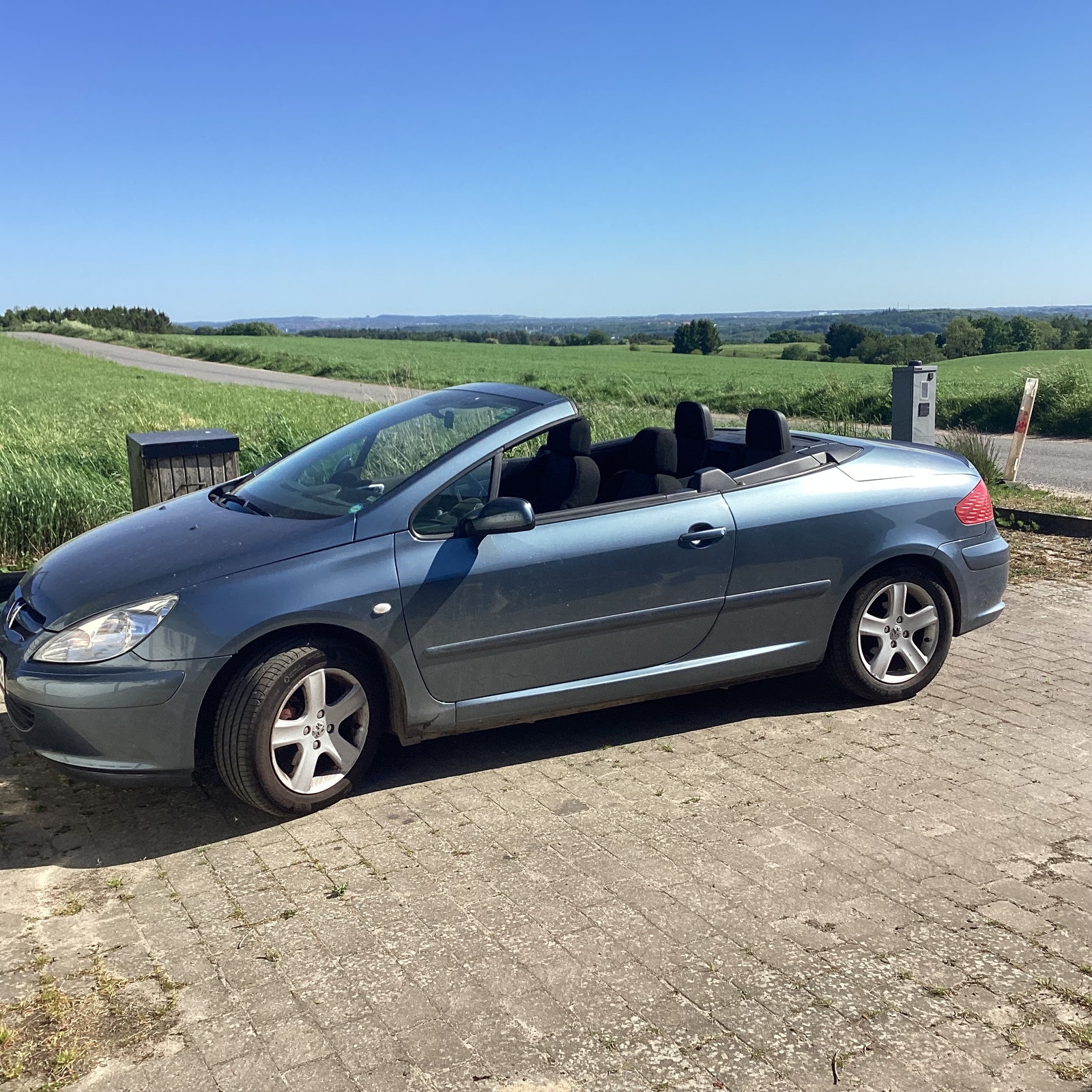 Peugeot 307 CC til salg hos Nabilli