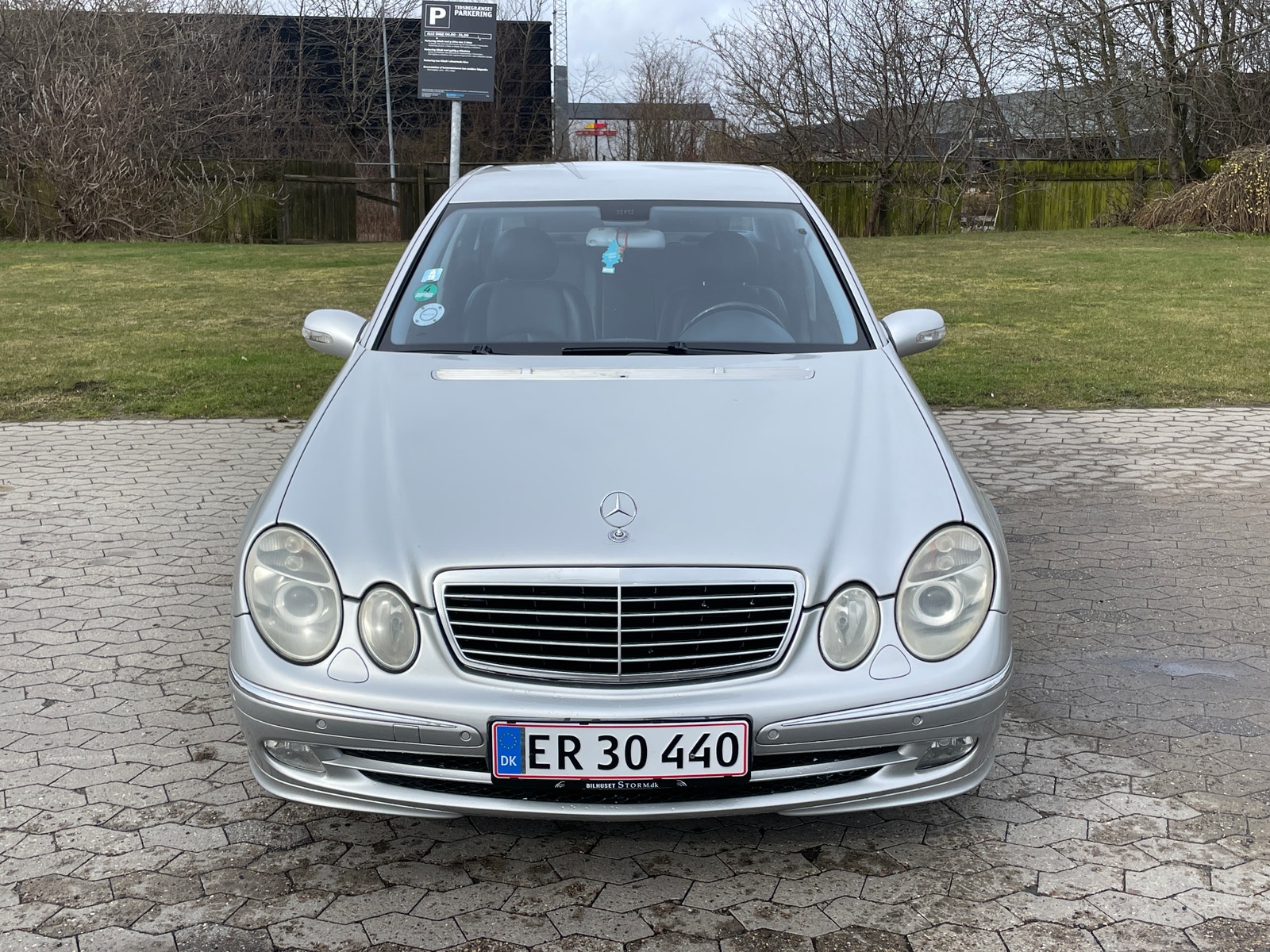 Mercedes E320 til salg hos Nabilli