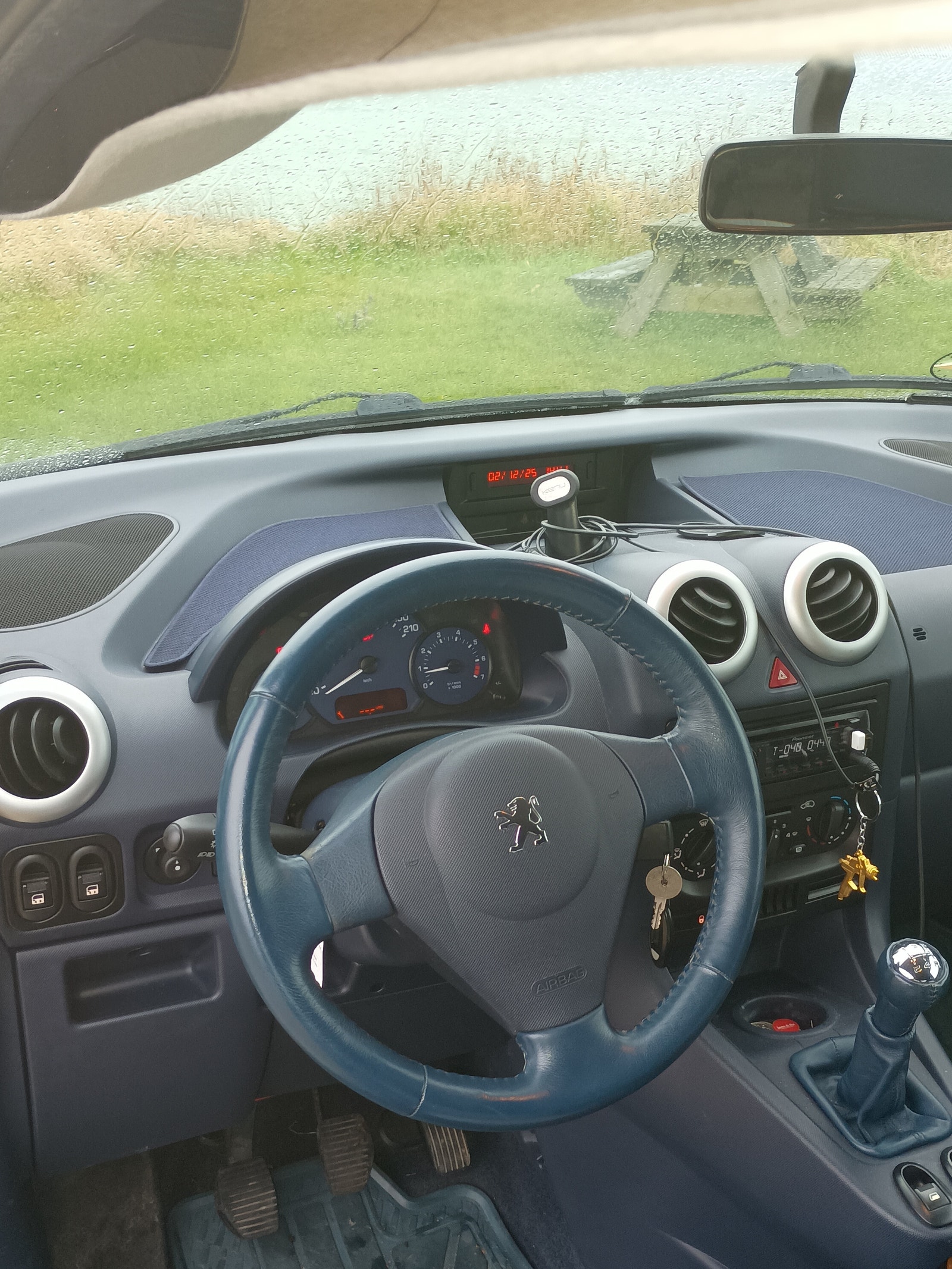Peugeot 1007 til salg hos Nabilli