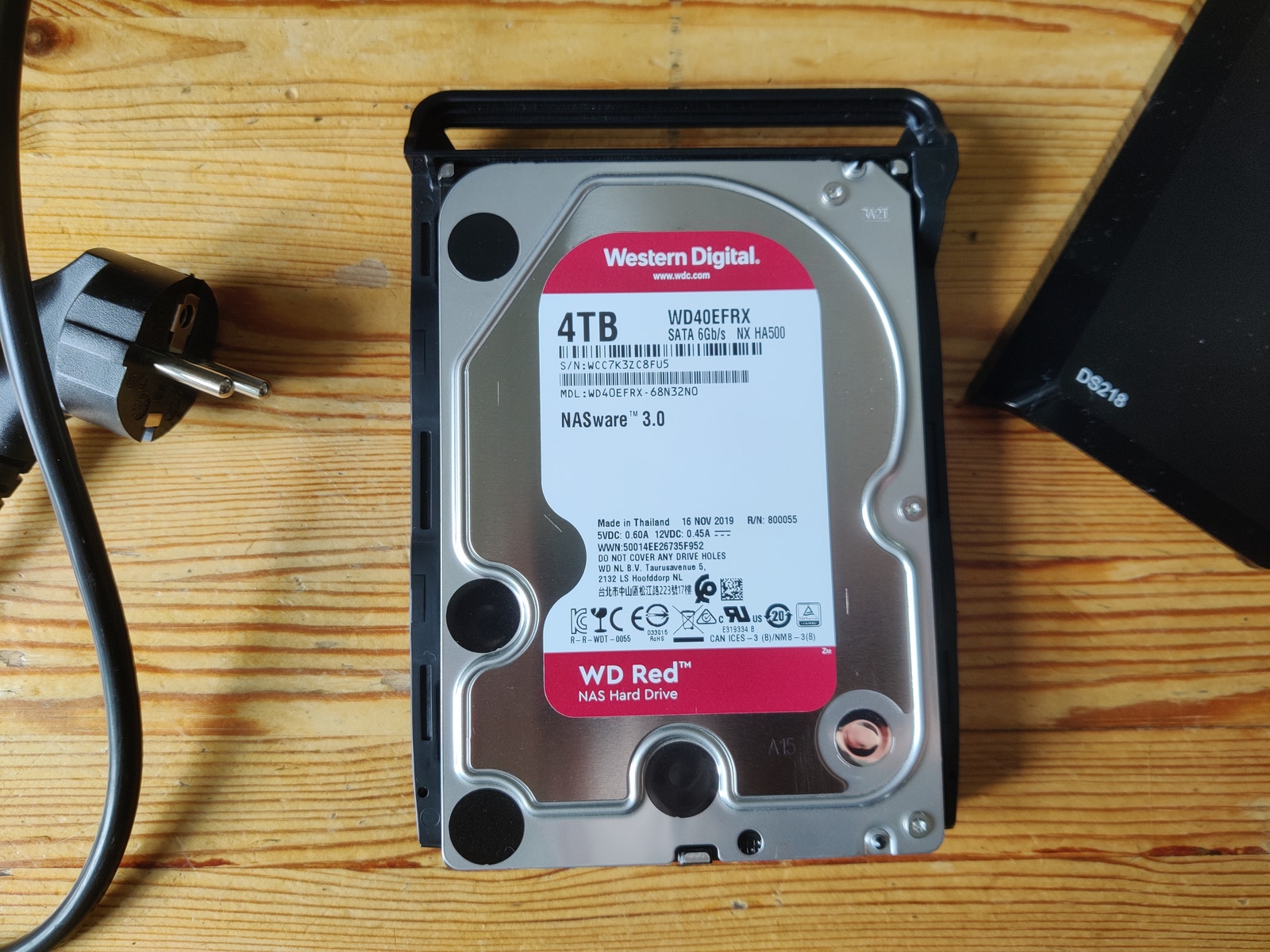 NAS Synology DS218J 2 Bay Con HDD WD Red 4TB - Archivazione Dati